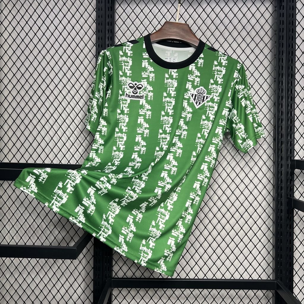 REAL BETIS ENTRENAMIENTO PREVIO 24/25 HOMBRE - Bota de Oro Tienda