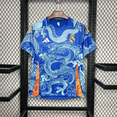 REAL MADRID DRAGÓN AZUL ESPECIAL EDCION 24/25 - Bota de Oro Tienda