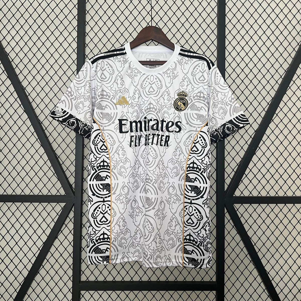 REAL MADRID EDICIÓN ESPECIAL V 24/25 HOMBRE - Bota de Oro Tienda