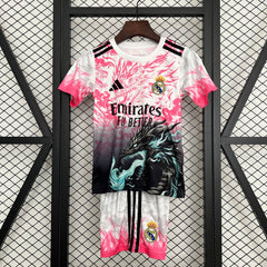REAL MADRID EQUIPACIÓN EDICION ESPECIAL III 25/26 NIÑOS - Bota de Oro Tienda