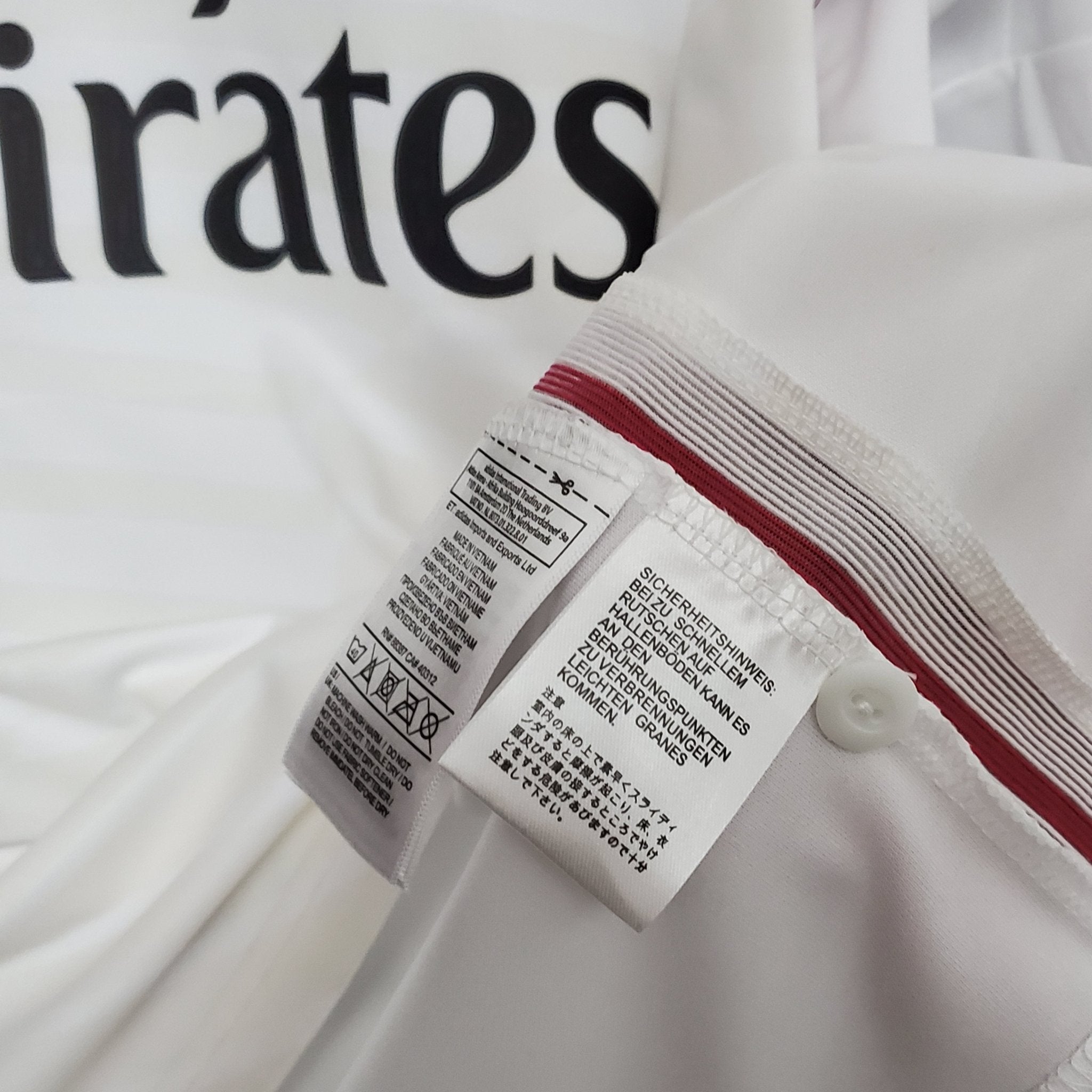 REAL MADRID I 14/15 MANGA LARGA HOMBRE (RETRO) - Bota de Oro Tienda
