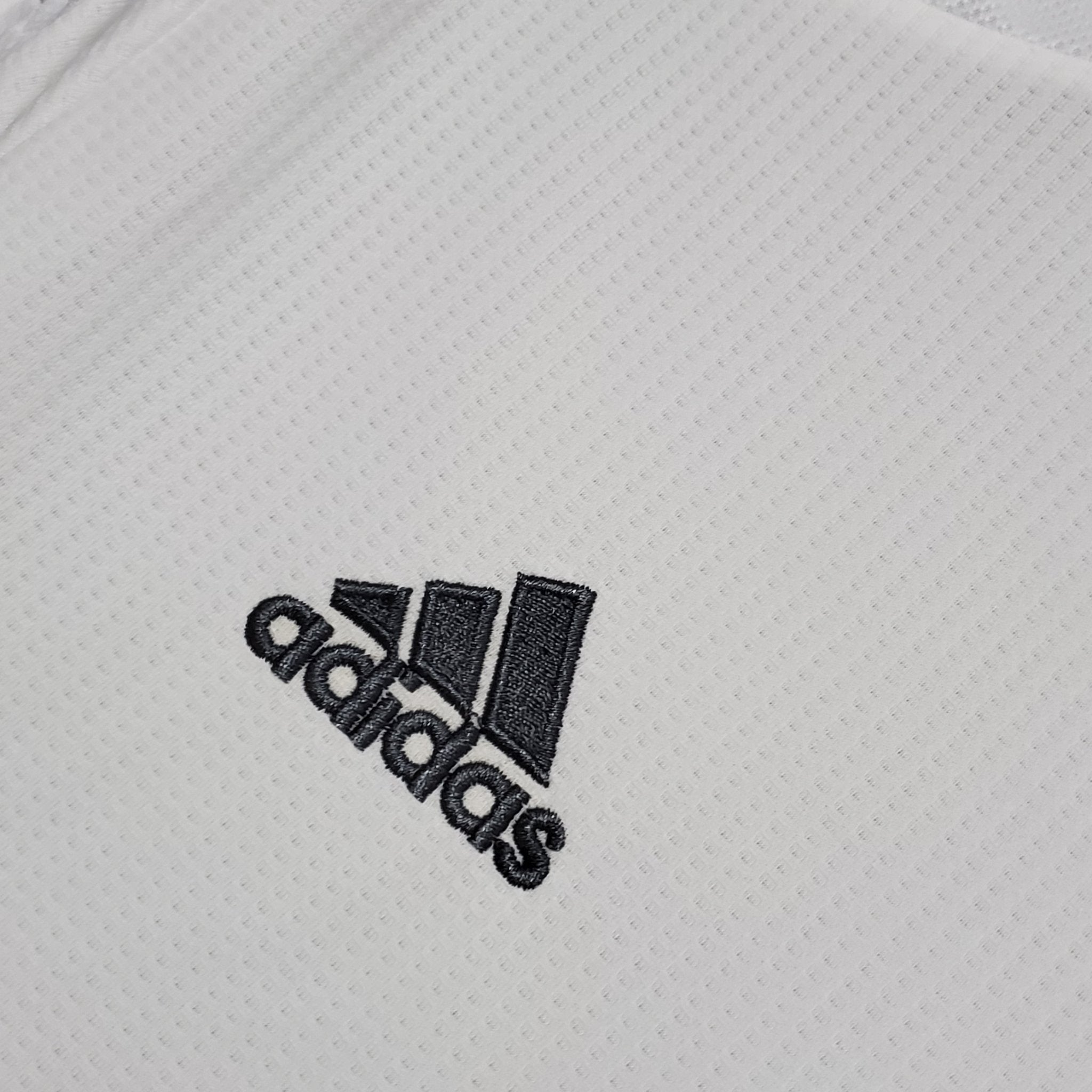 REAL MADRID I 15/16 HOMBRE (RETRO) - Bota de Oro Tienda