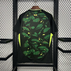 REAL MADRID VERDE Y NEGRO EDCIÓN ESPECIAL 24/25 - Bota de Oro Tienda