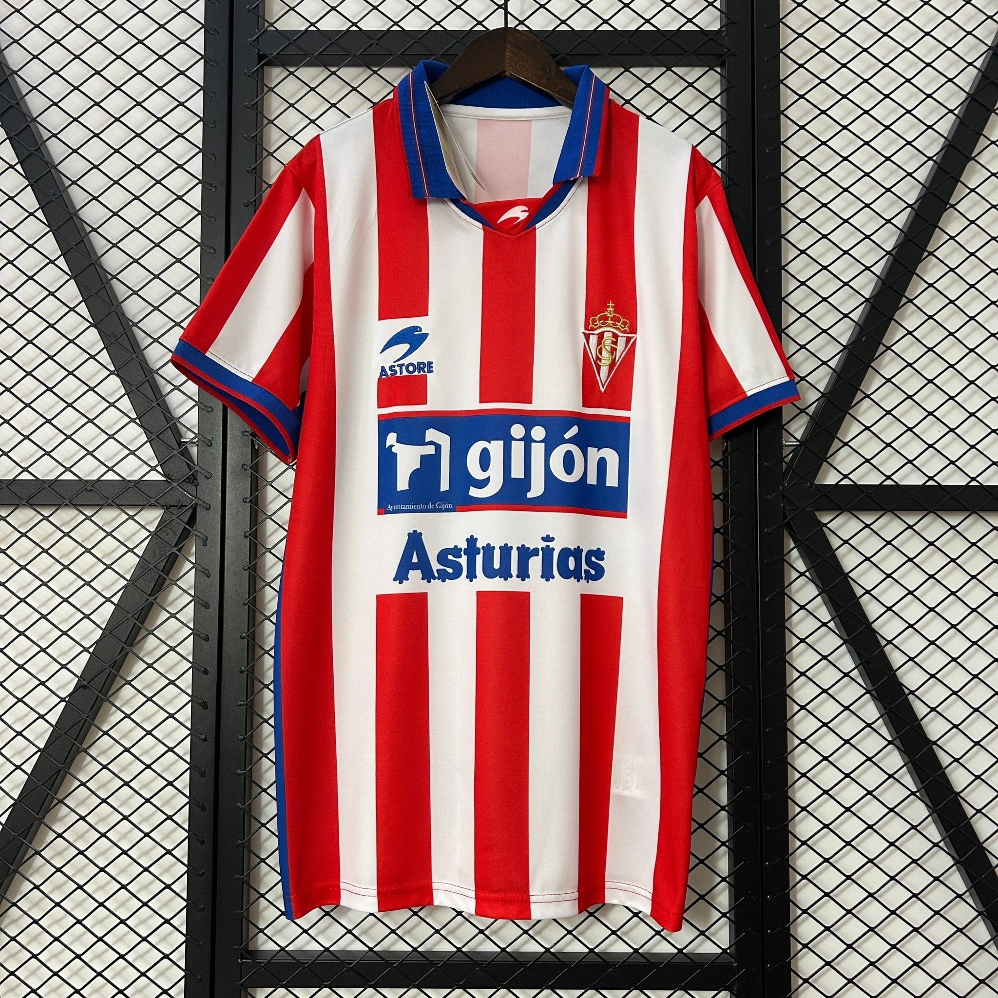 SPORTING GIJON PRIMERA EQUIPACION 01/02 HOMBRE RETRO - Bota de Oro Tienda