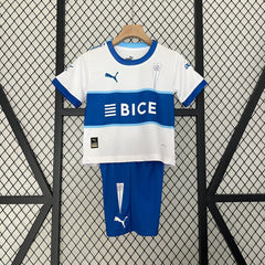 UNIVERSIDAD CATÓLICA I 24/25 CONJUNTO INFANTIL - Bota de Oro Tienda
