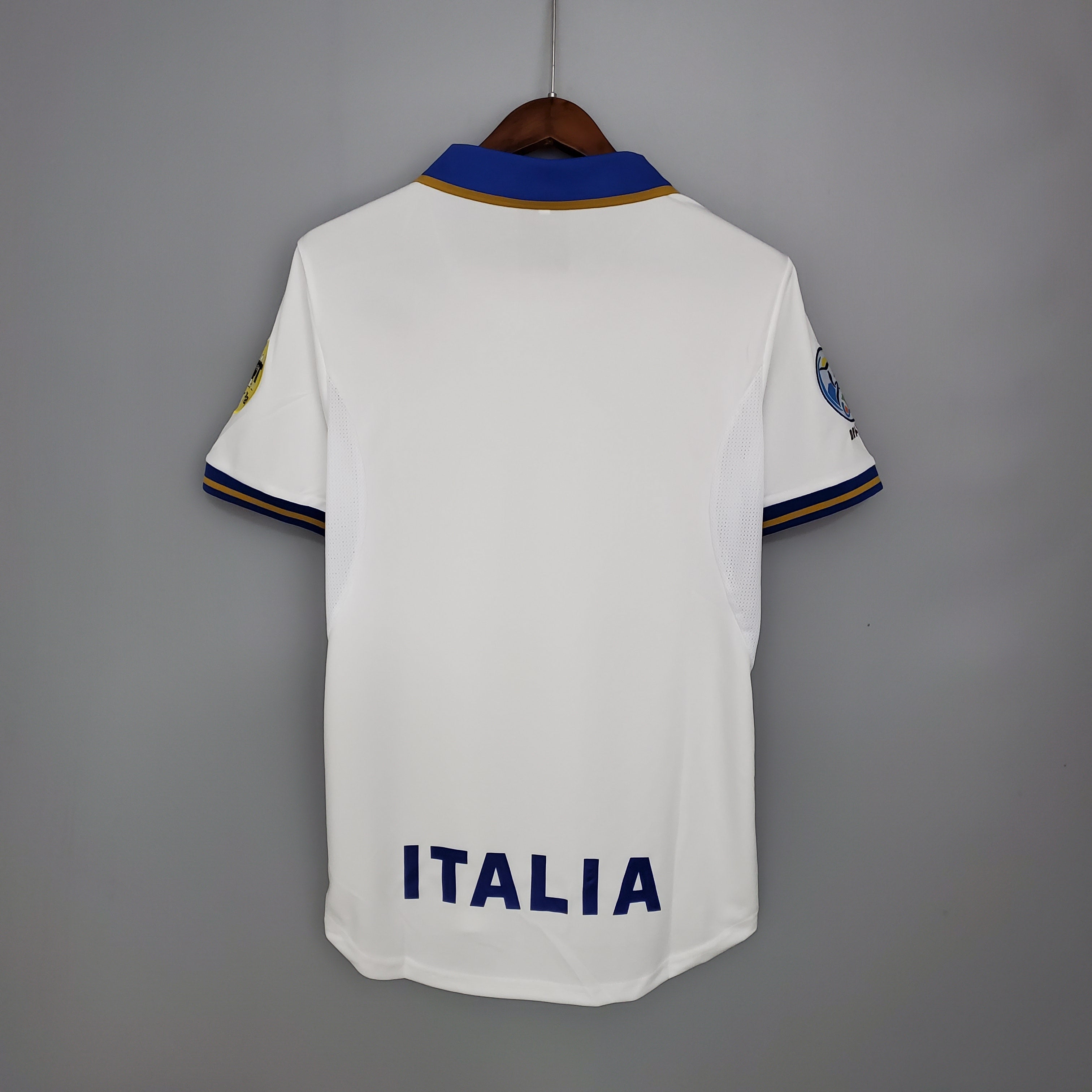 ITALIA V 1996 HOMBRE (RETRO)