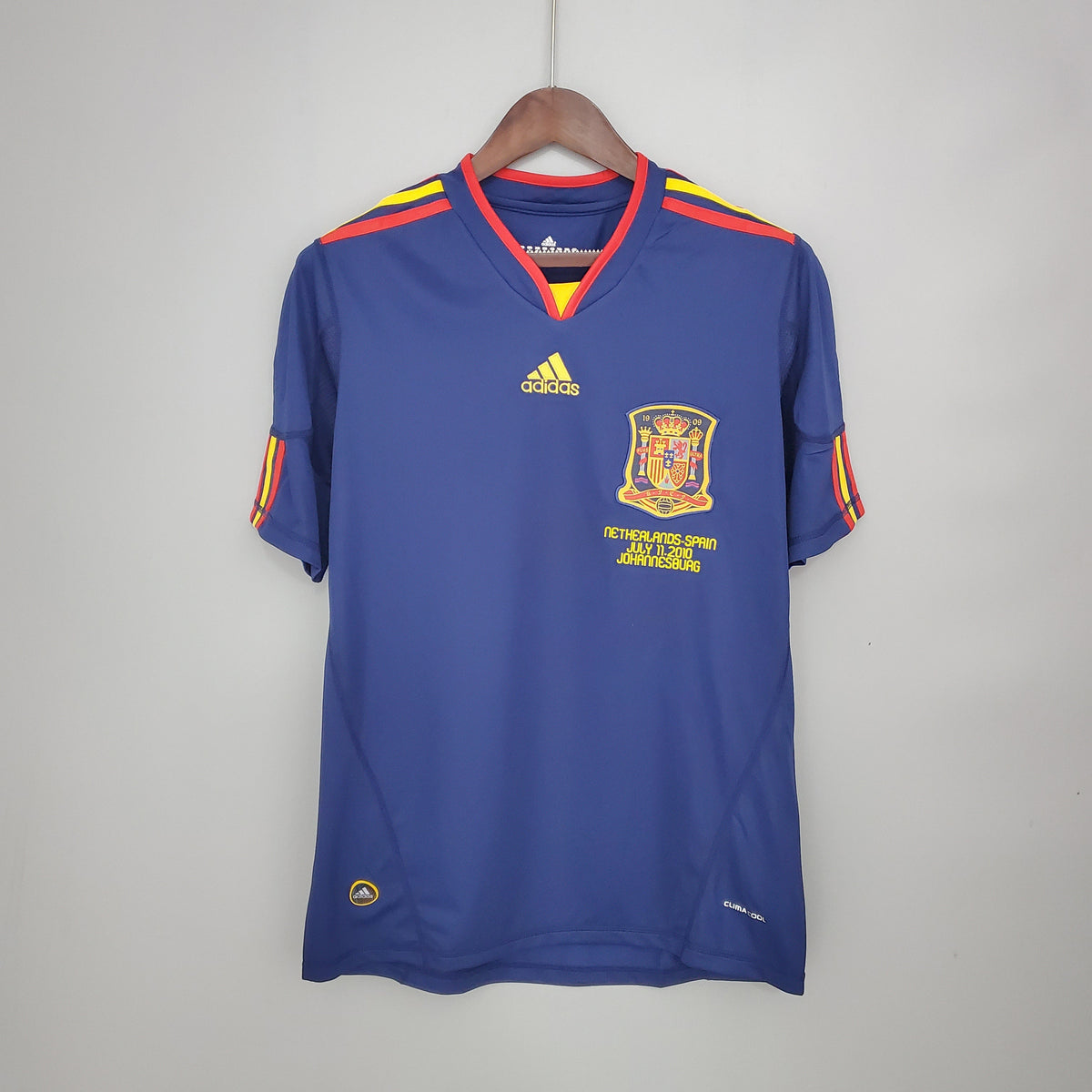 ESPAÑA ESPECIAL MUNDIAL 2010 HOMBRE (RETRO)