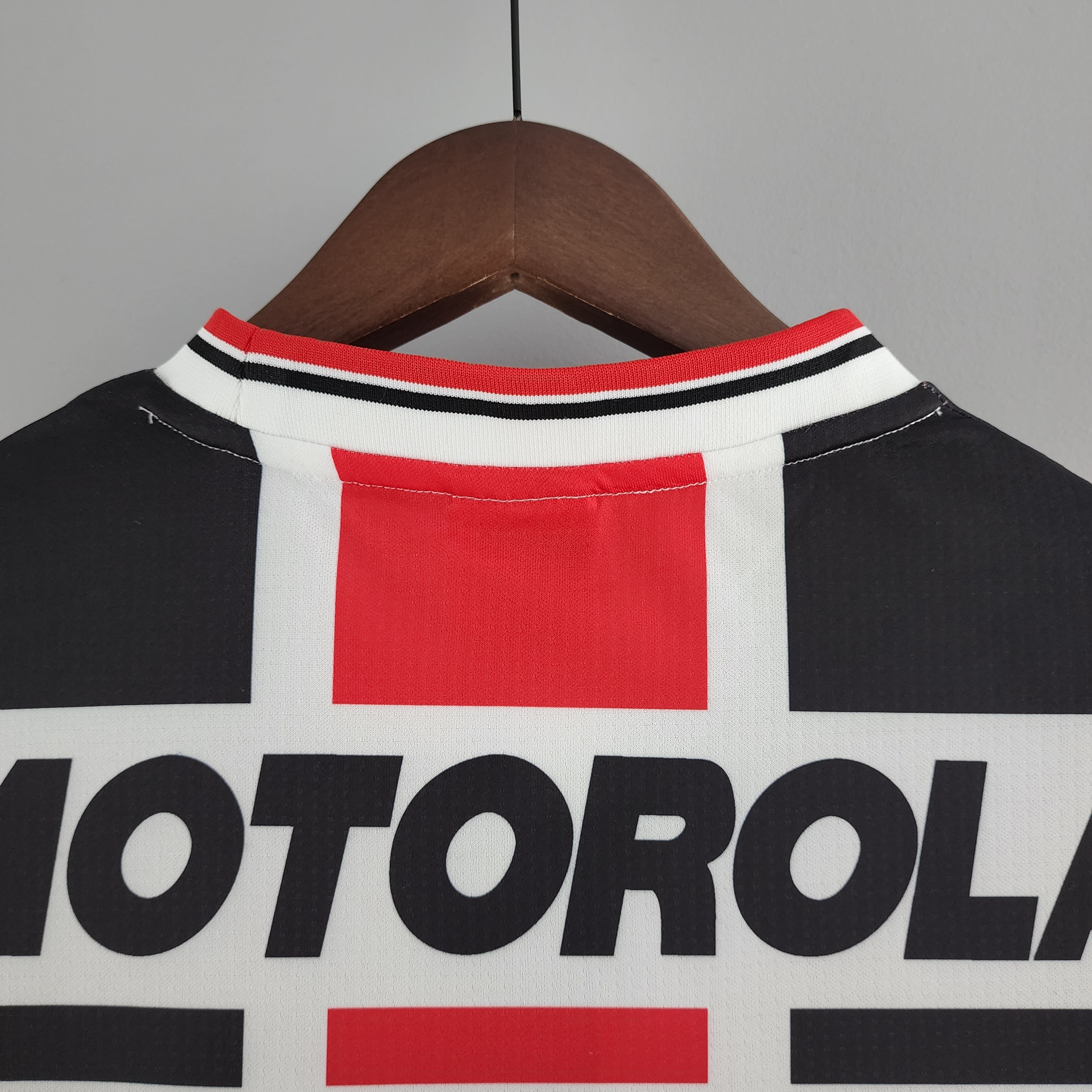 SÃO PAULO II 2000 HOMBRE (RETRO)