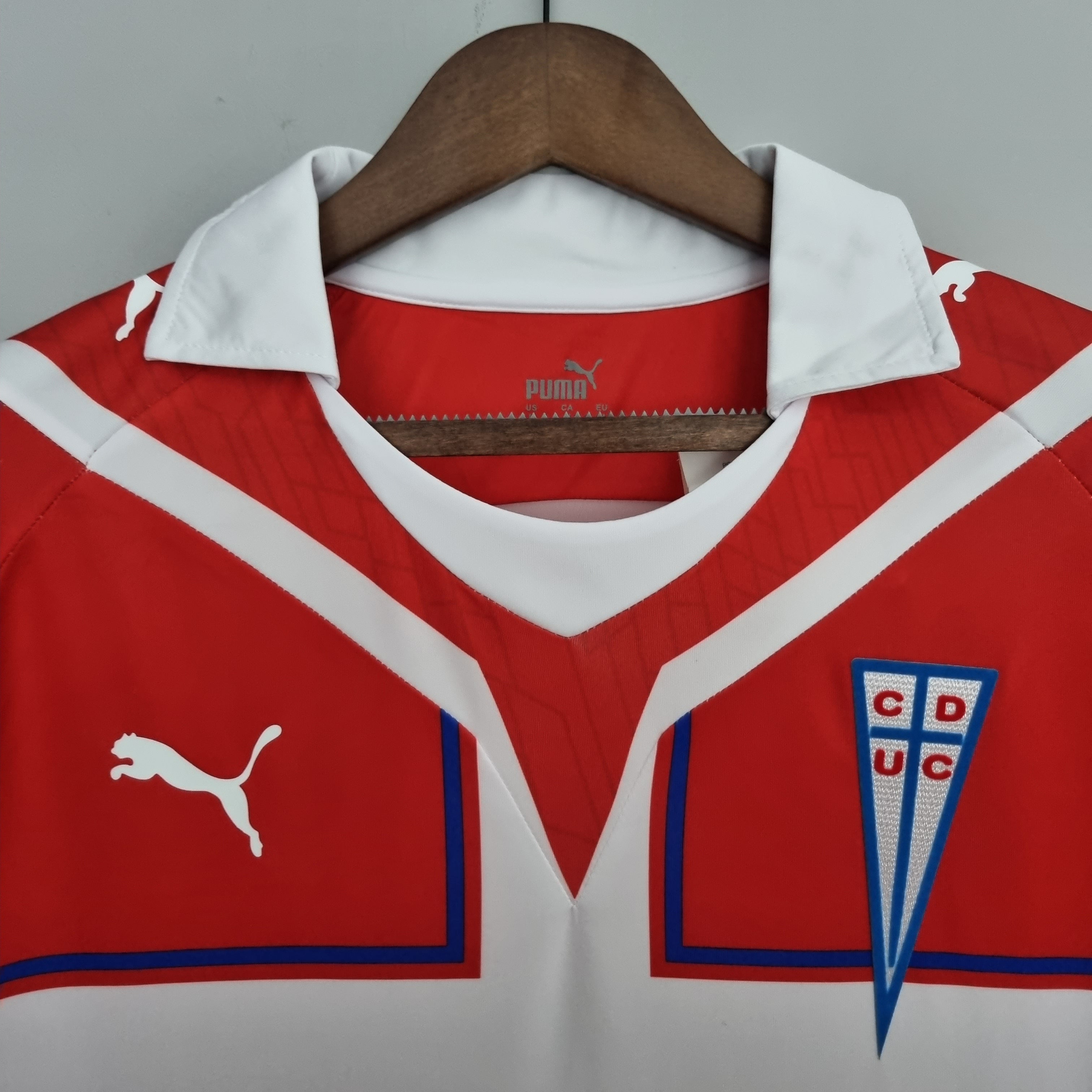 UNIVERSIDAD CATÓLICA II 2009 HOMBRE (RETRO)
