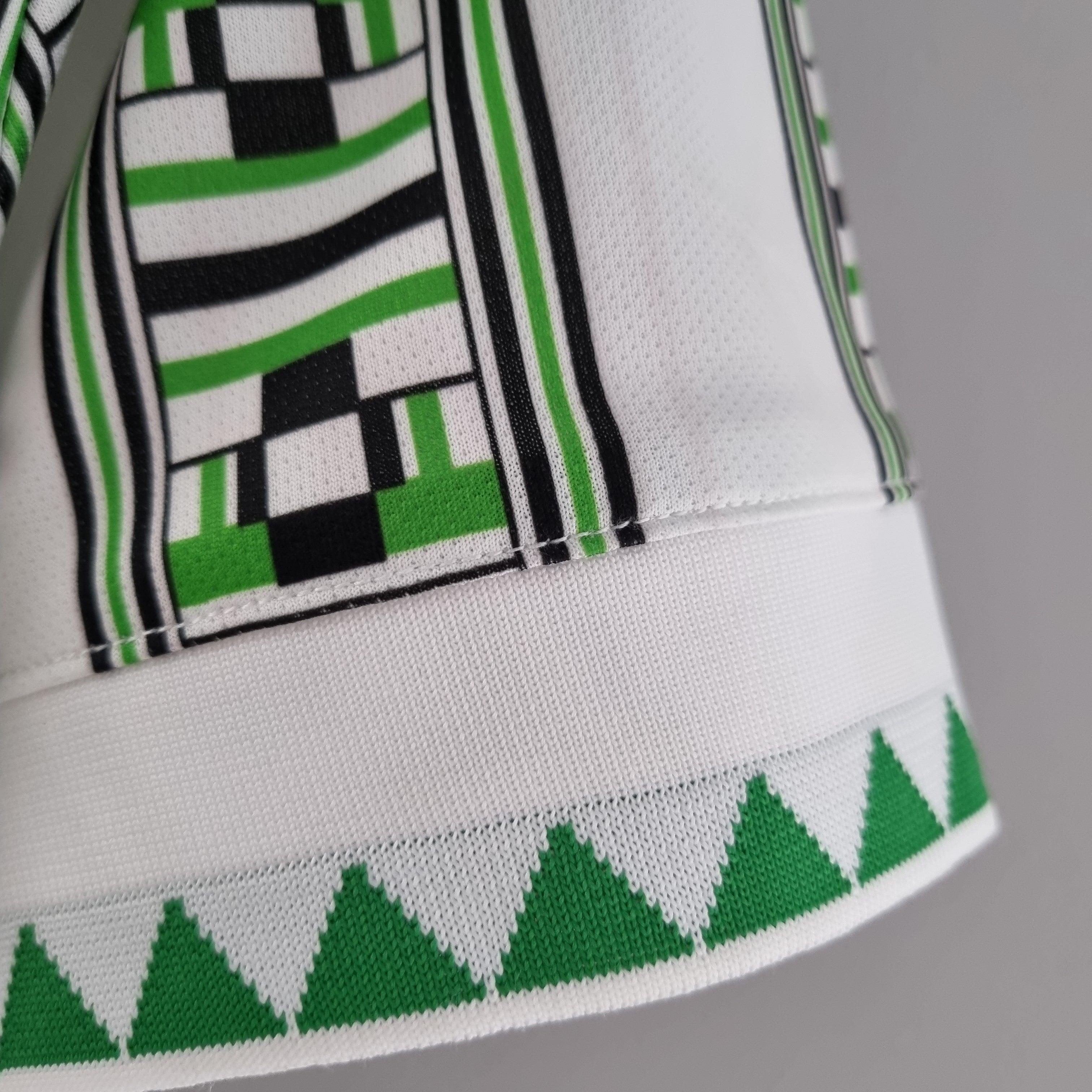 NIGERIA I 1994 HOMBRE (RETRO)