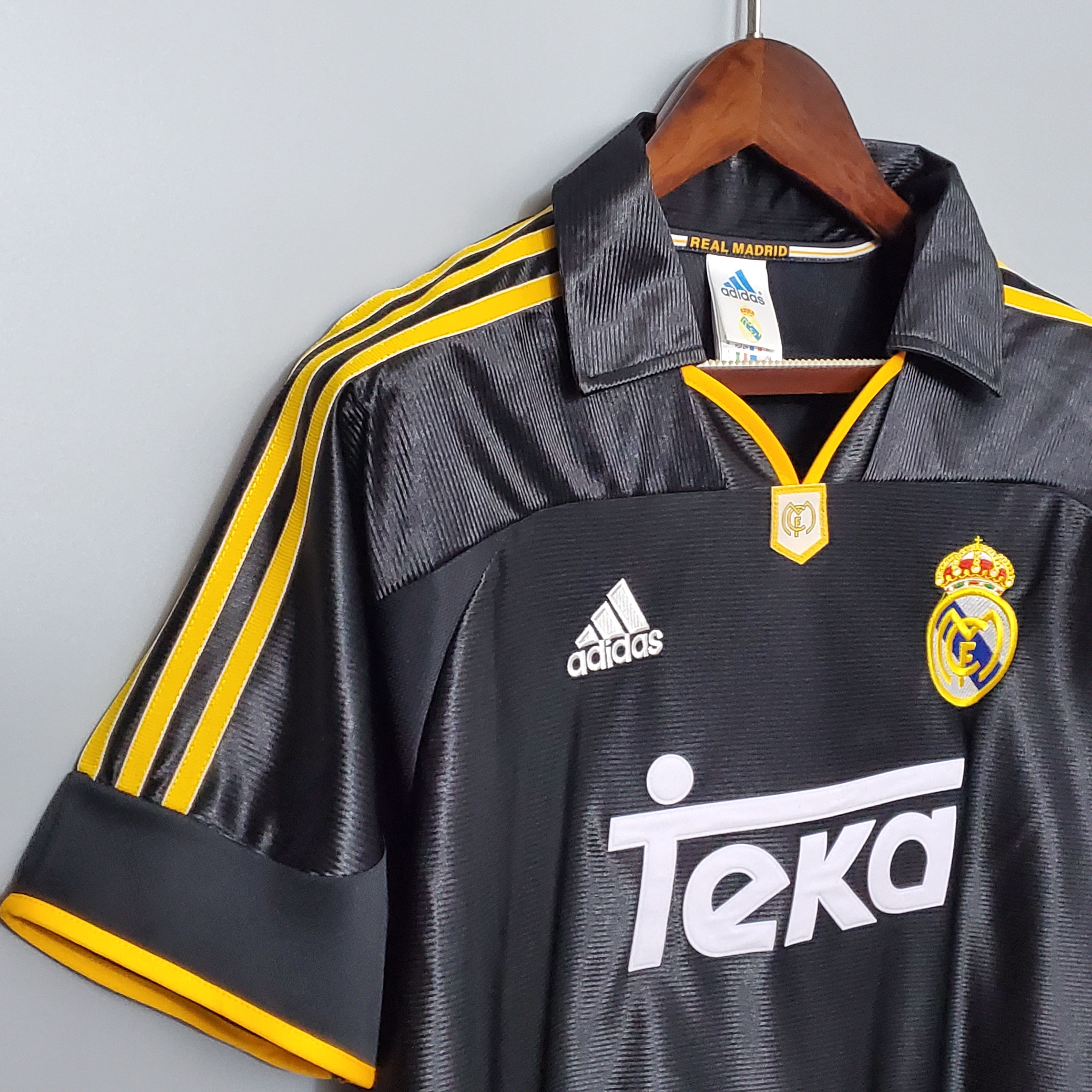 REAL MADRID II 98/99 HOMBRE (RETRO)
