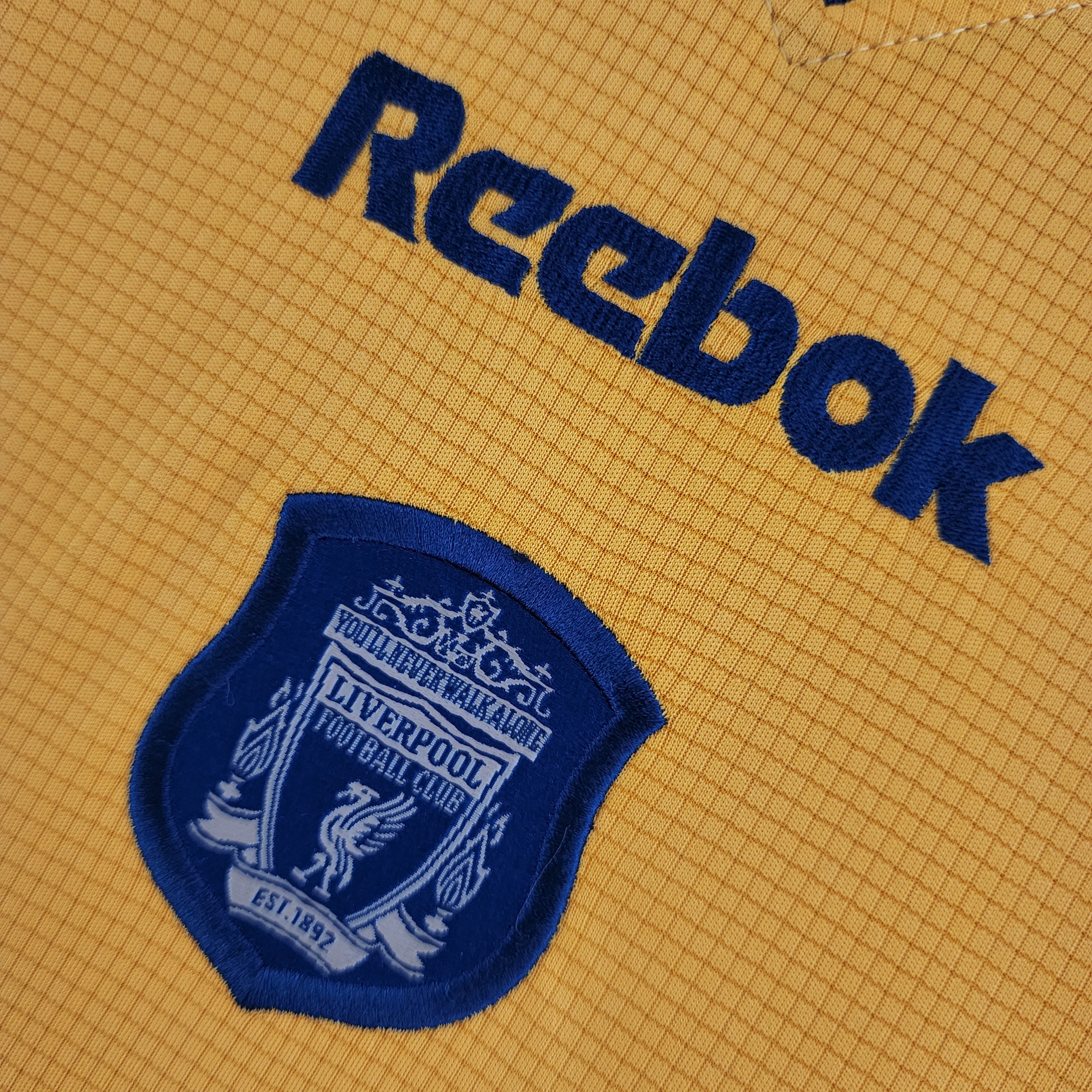 LIVERPOOL 00/01 II HOMBRE (RETRO)