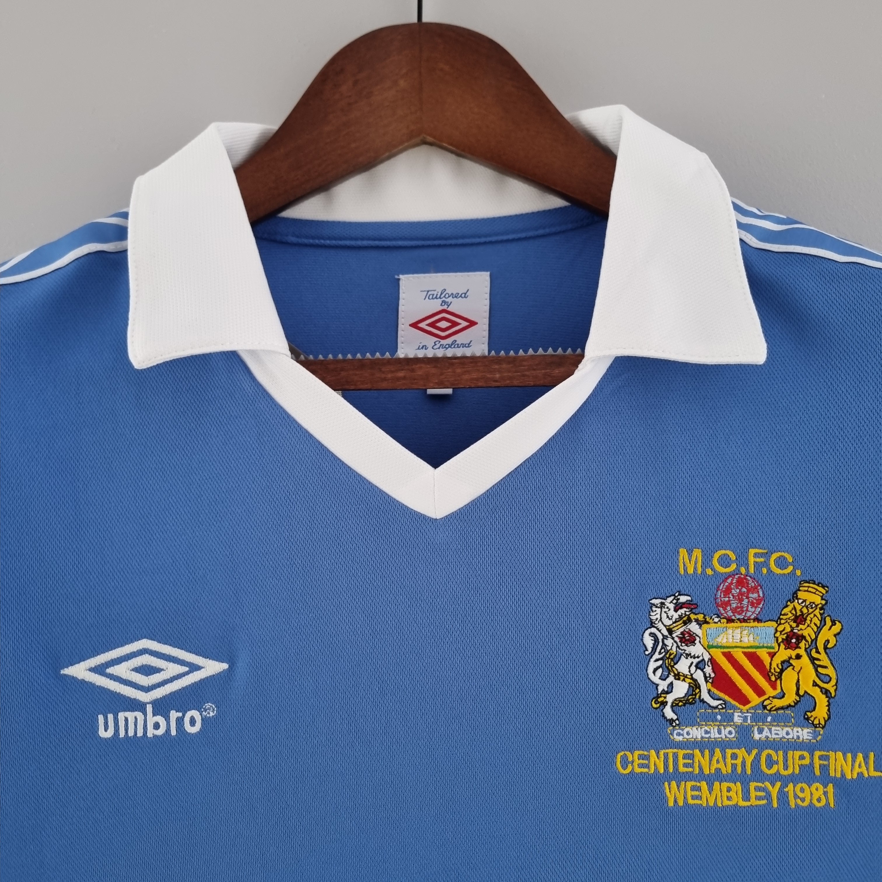 MANCHESTER CITY 81/82 HOMBRE (RETRO)