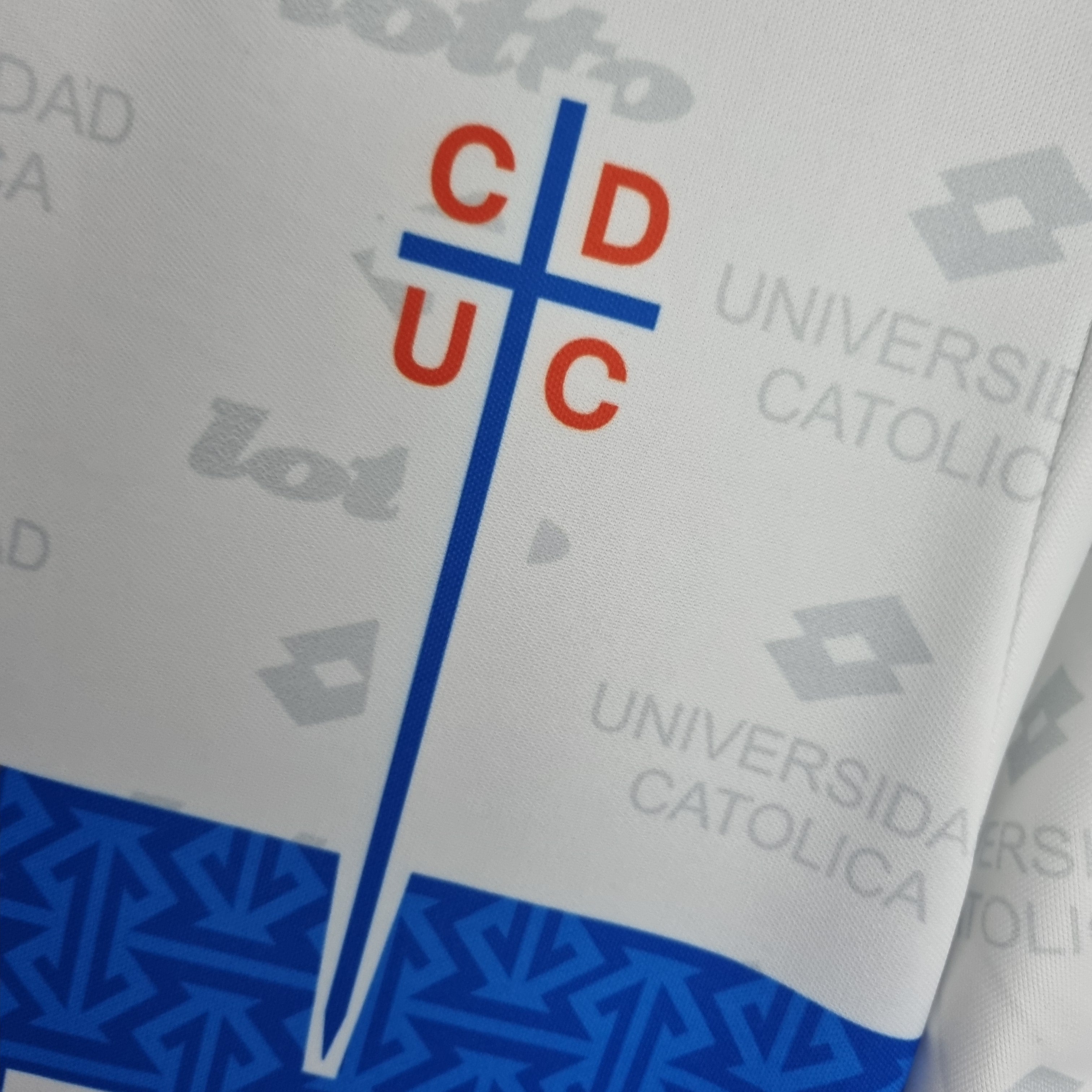 UNIVERSIDAD CATÓLICA I 96 HOMBRE (RETRO)
