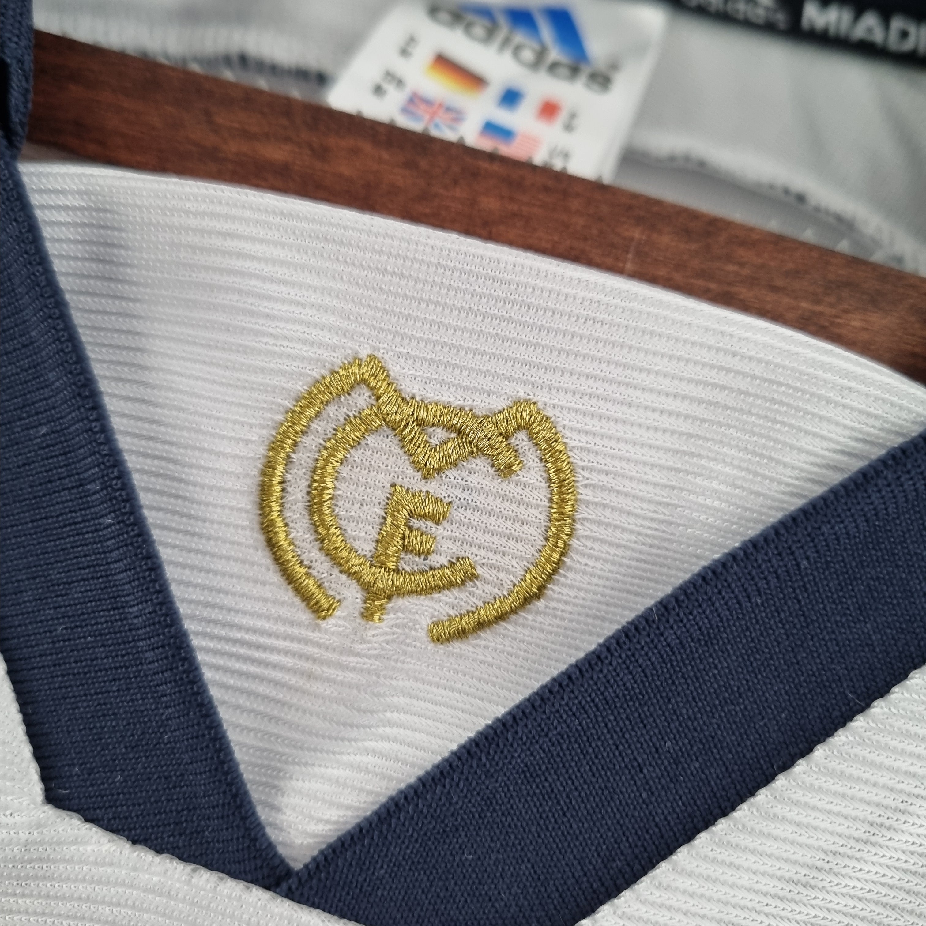 REAL MADRID I 2000 HOMBRE (RETRO)
