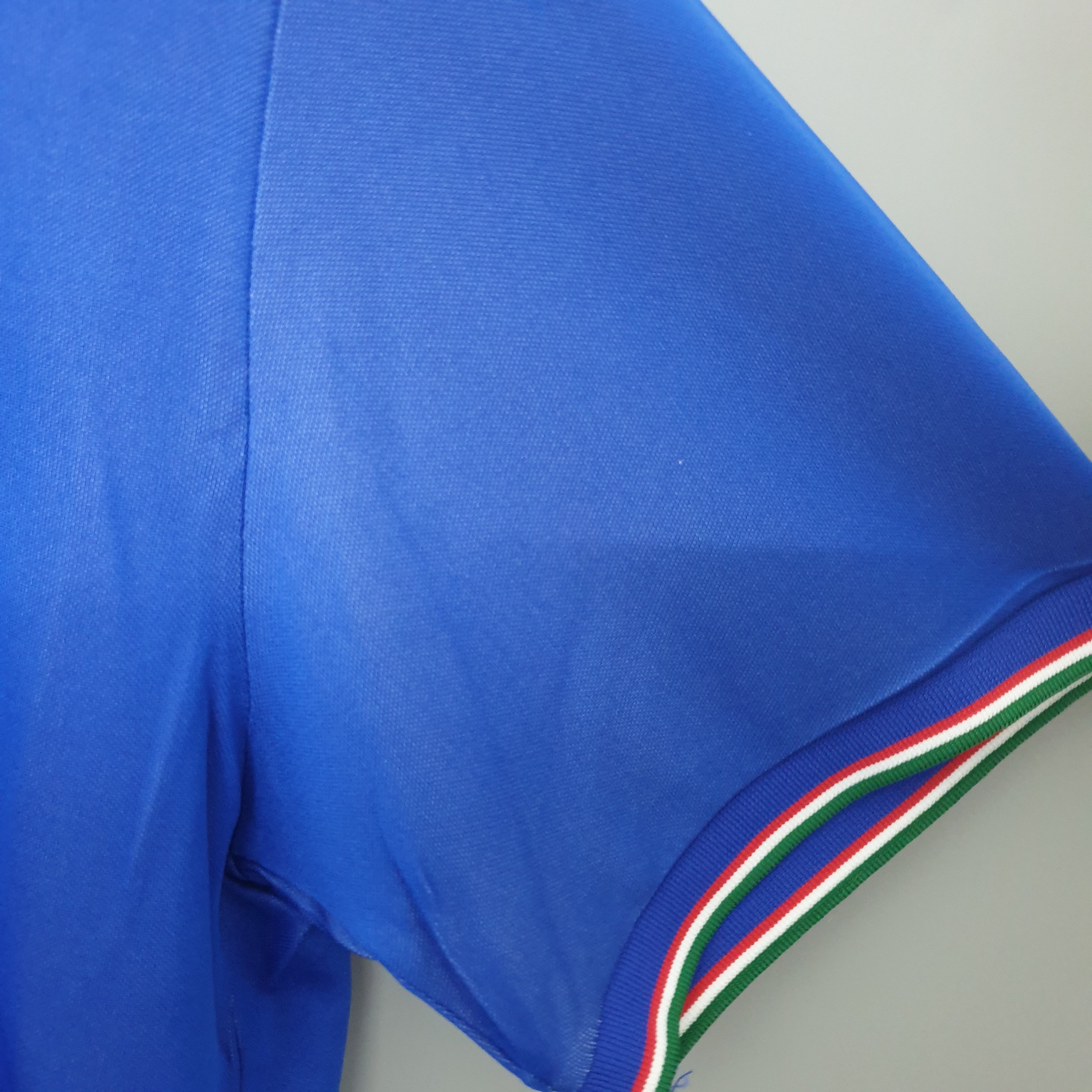 ITALIA II 1990 HOMBRE (RETRO)