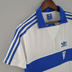 UNIVERSIDAD CATÓLICA I 1984 HOMBRE (RETRO)