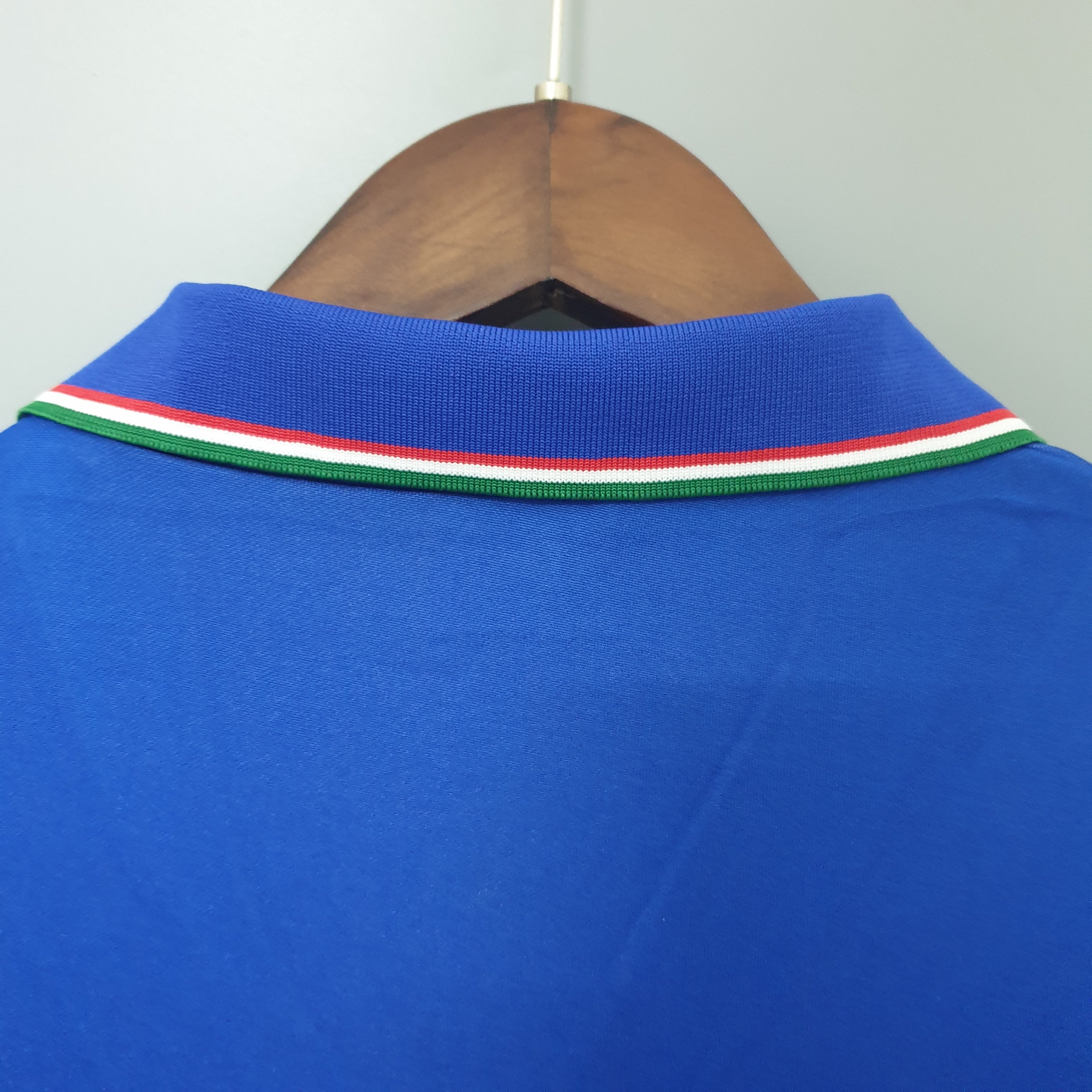 ITALIA II 1990 HOMBRE (RETRO)