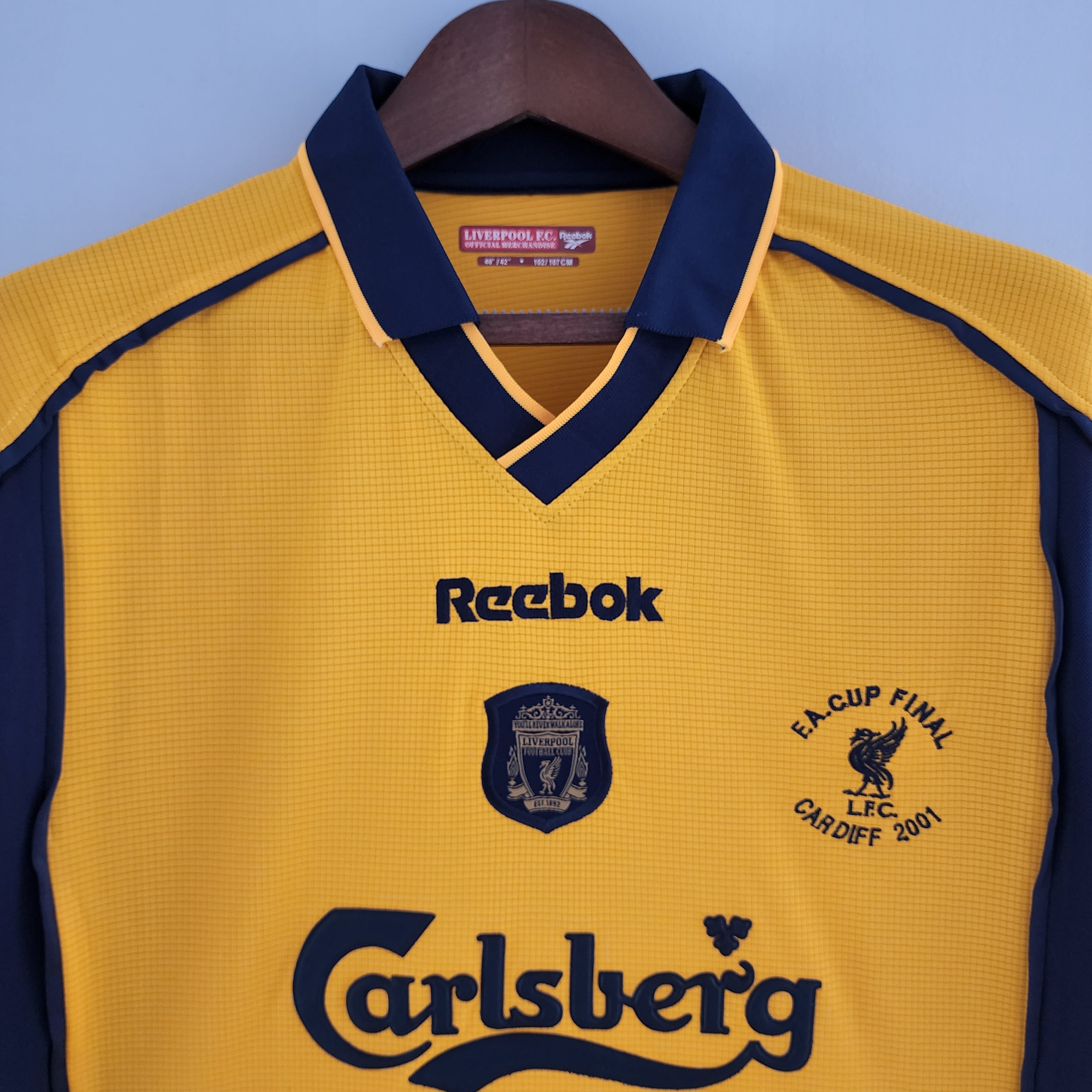 LIVERPOOL 00/01 II HOMBRE (RETRO)