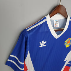 YUGOSLAVIA I 1990 HOMBRE (RETRO)