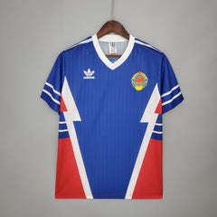 YUGOSLAVIA I 1990 HOMBRE (RETRO)