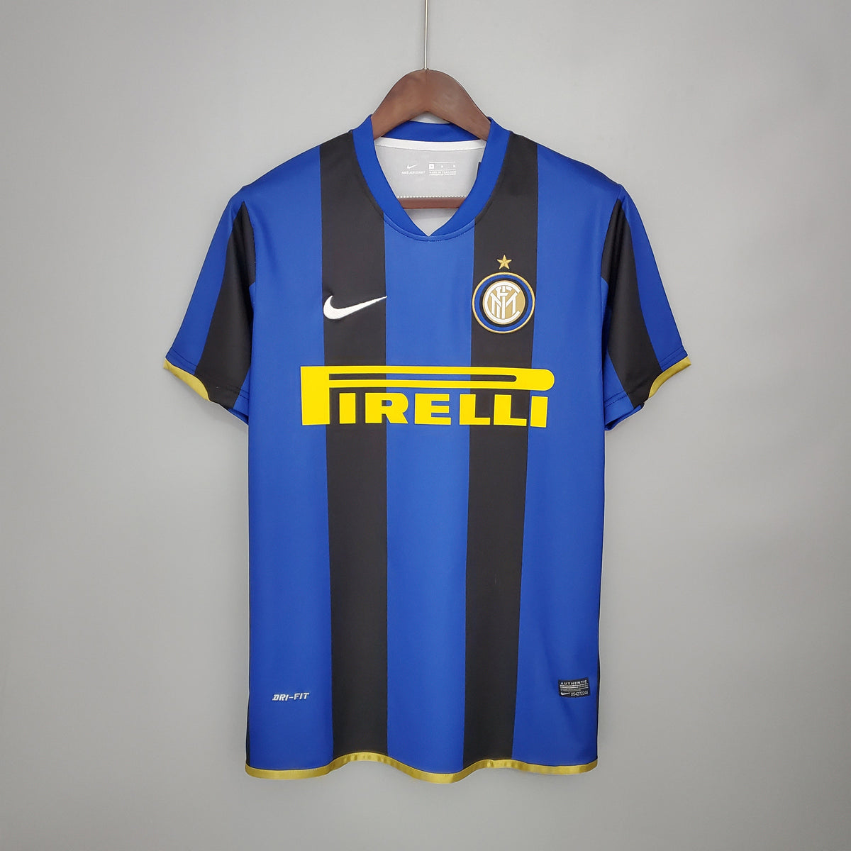 INTER DE MILAN XIII 08/09 HOMBRE (RETRO)