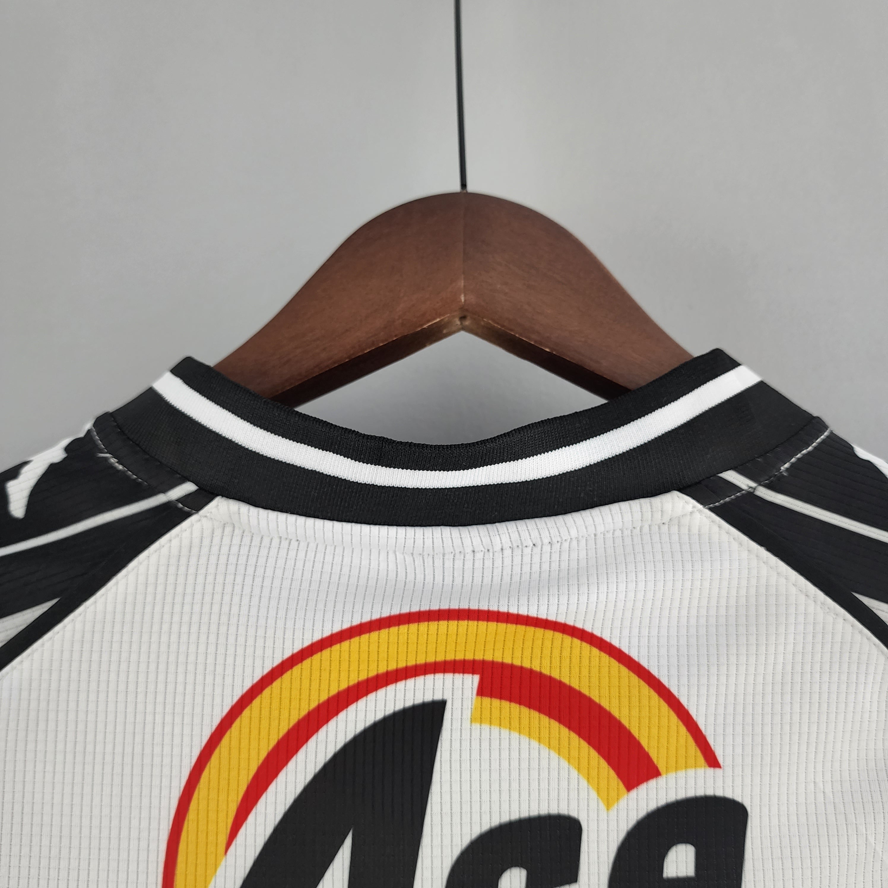 VASCO l 2000  HOMBRE (RETRO)