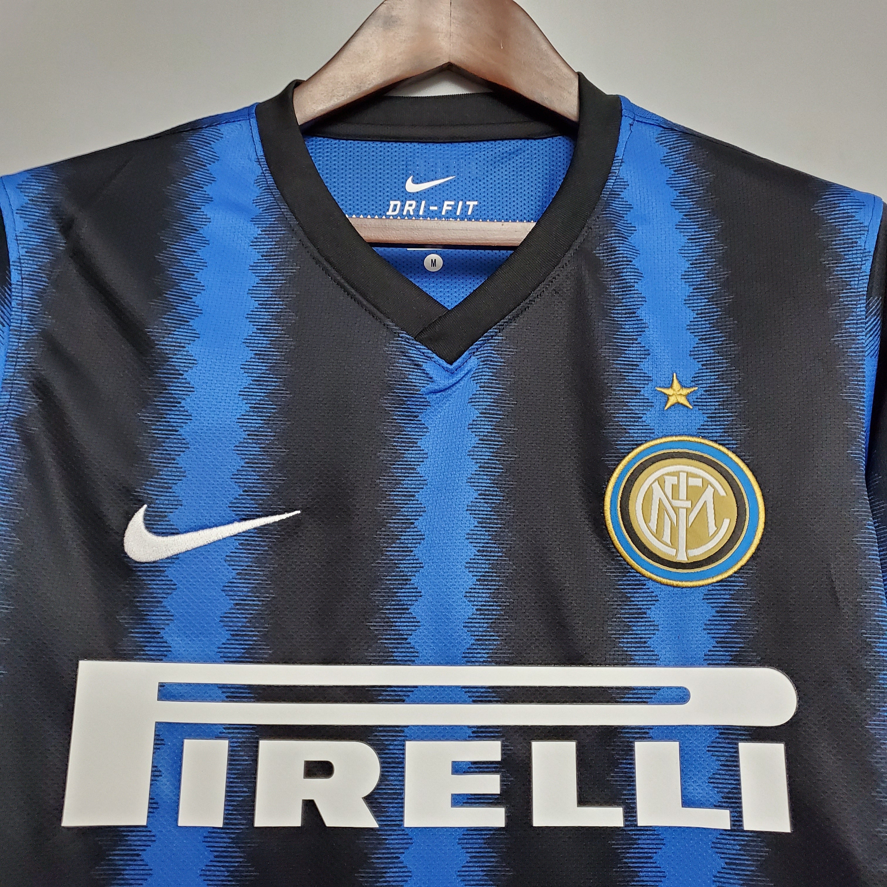 INTER DE MILAN II 10/11 HOMBRE (RETRO) MANGA LARGA