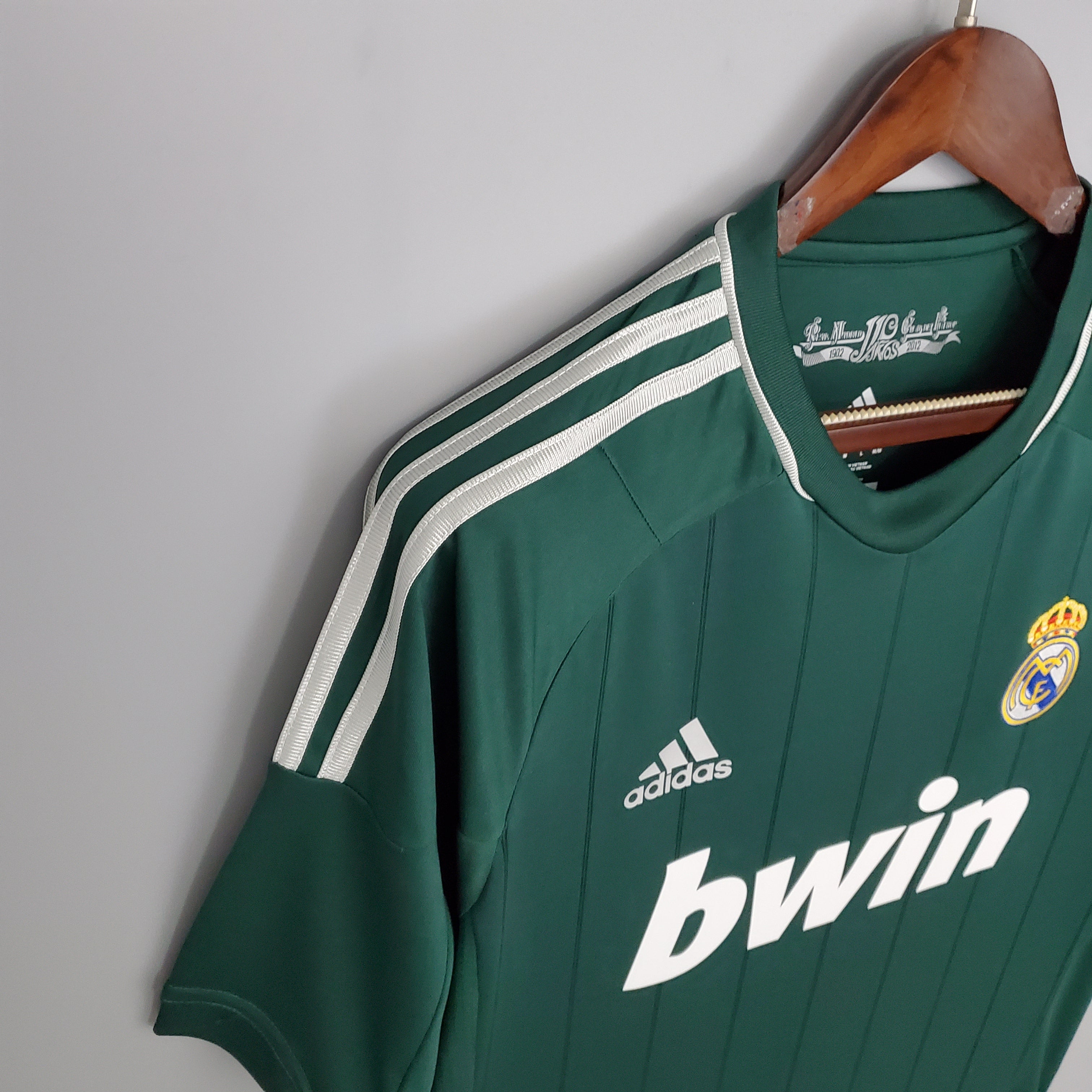 REAL MADRID II 12/13 HOMBRE (RETRO)