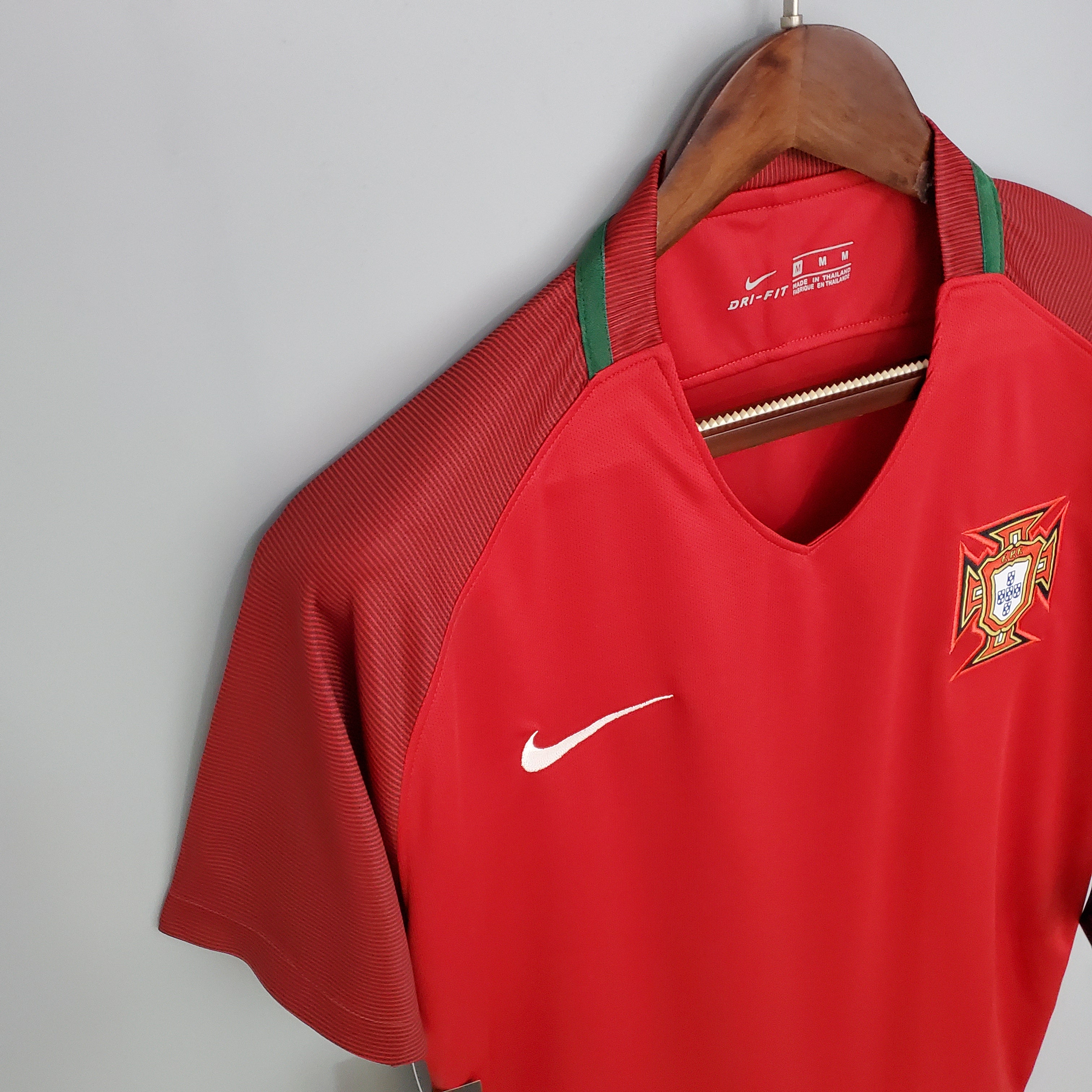 PORTUGAL I 16/17 HOMBRE (RETRO)