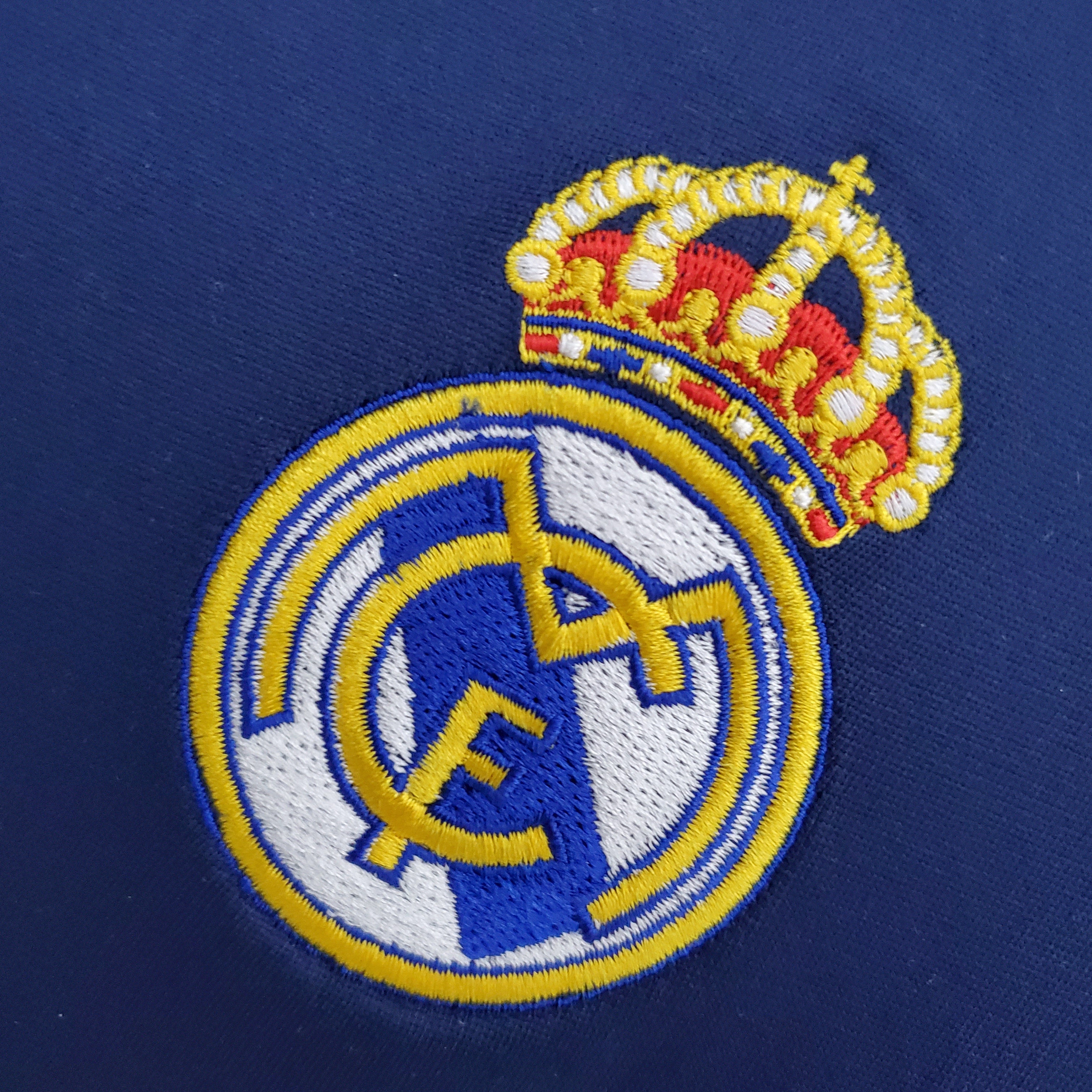REAL MADRID II 05/06 HOMBRE (RETRO)
