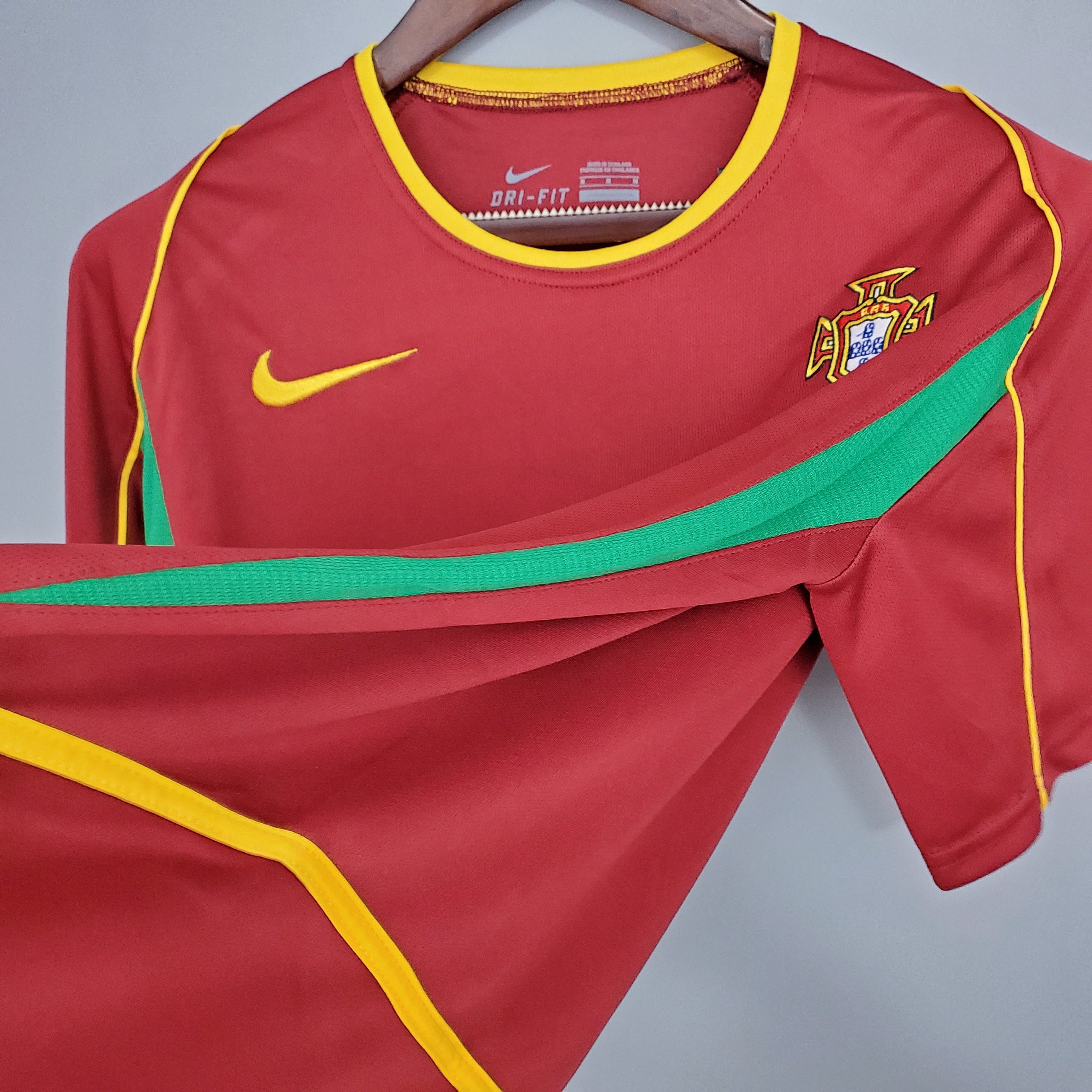 PORTUGAL I 2002 HOMBRE (RETRO)
