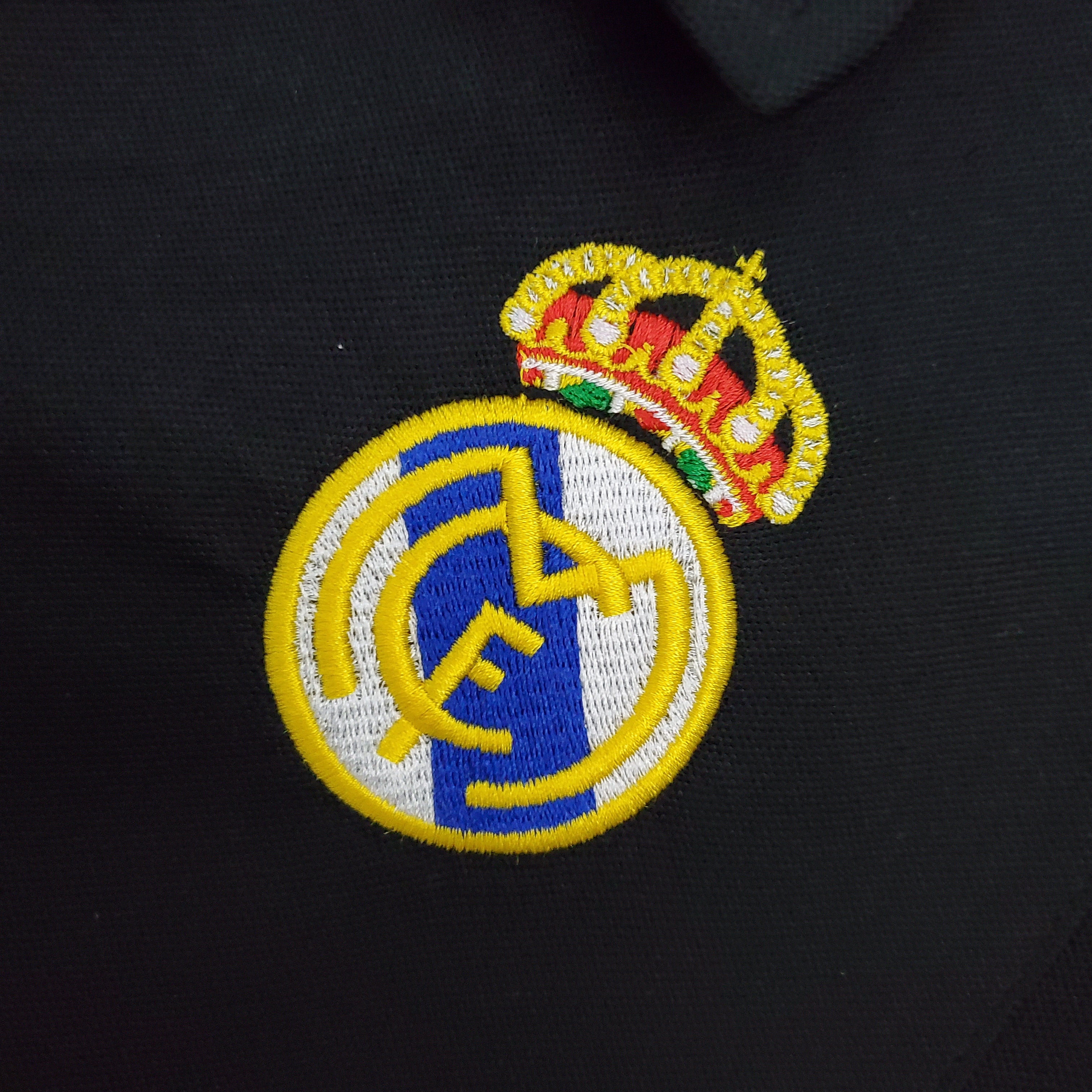 REAL MADRID II 02/03 HOMBRE (RETRO)