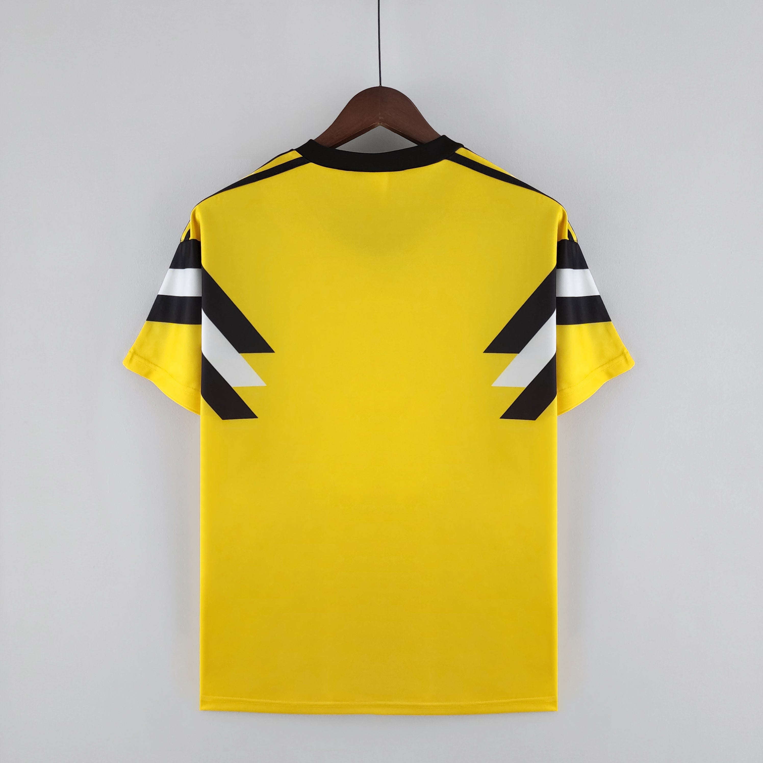 BORUSSIA DORTMOUND III 1989 HOMBRE (RETRO)