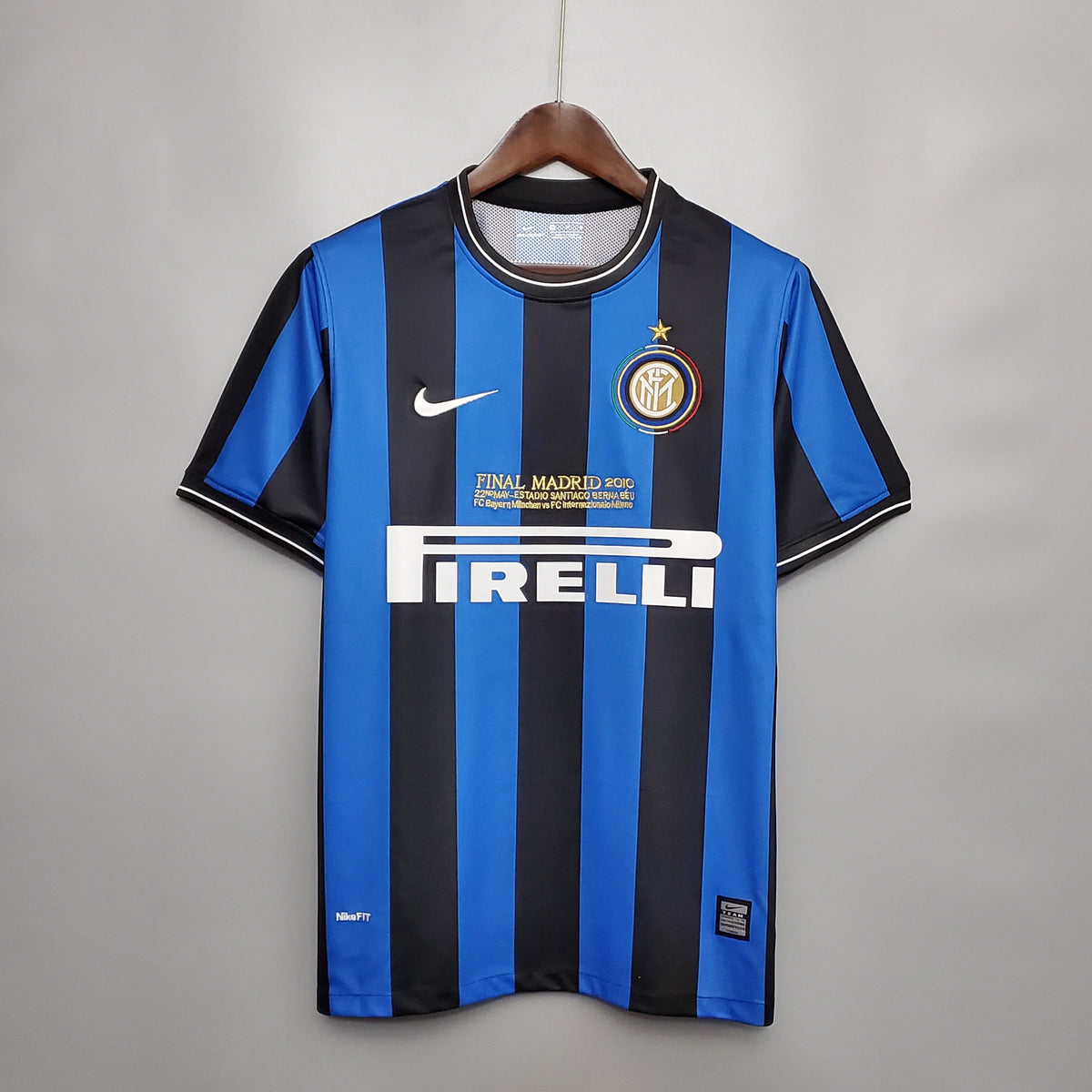 INTER DE MILAN VIII 2010 HOMBRE (RETRO)