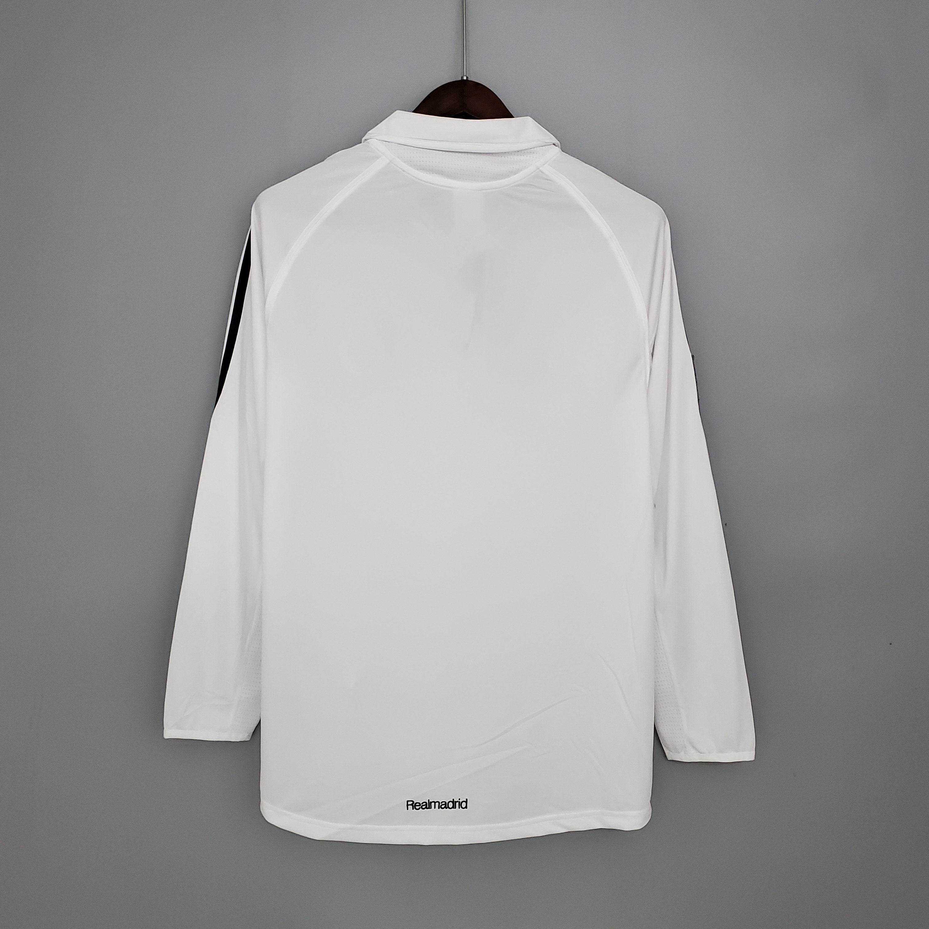 REAL MADRID I 05/06 MANGA LARGA HOMBRE (RETRO)