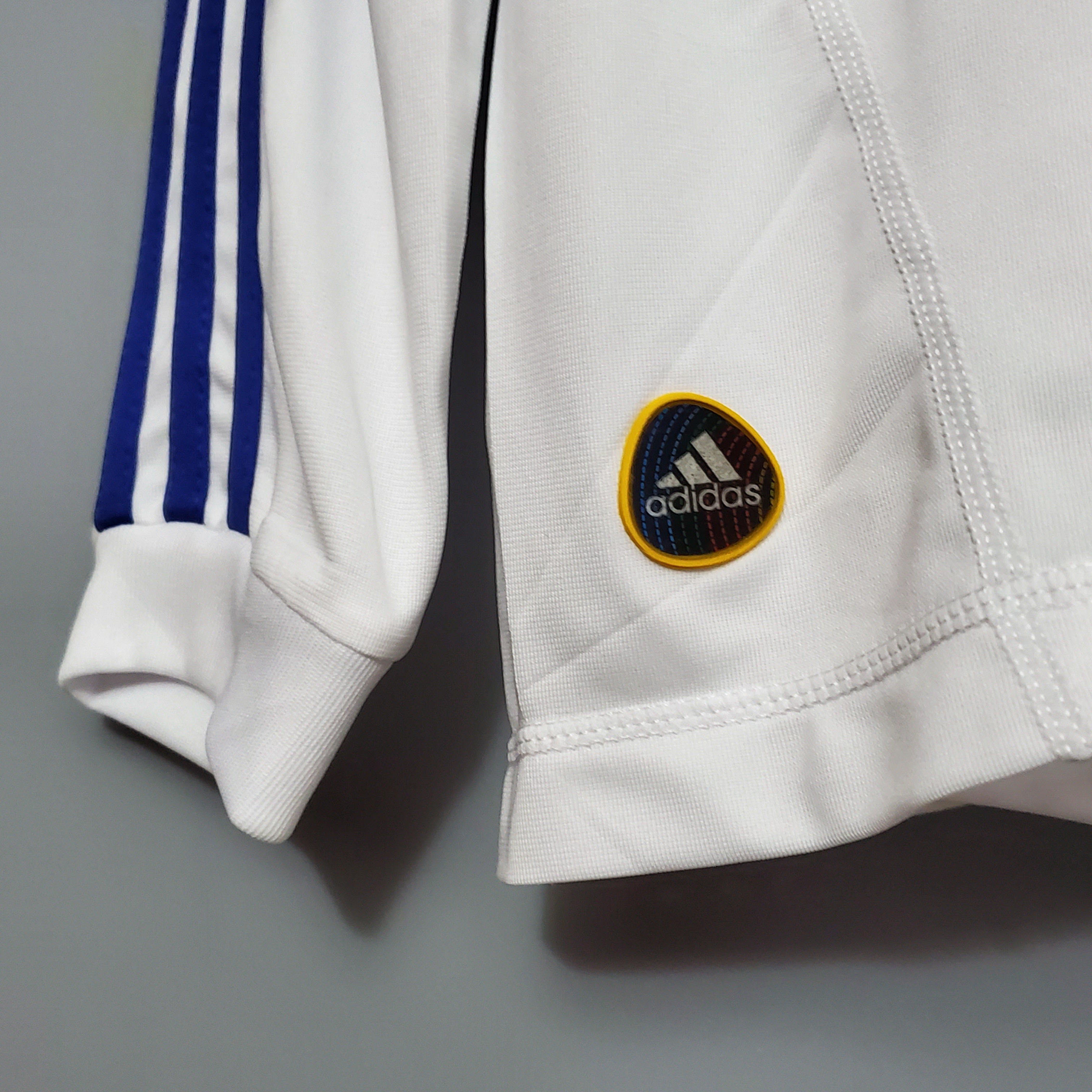 REAL MADRID I 10/11 MANGA LARGA HOMBRE (RETRO)
