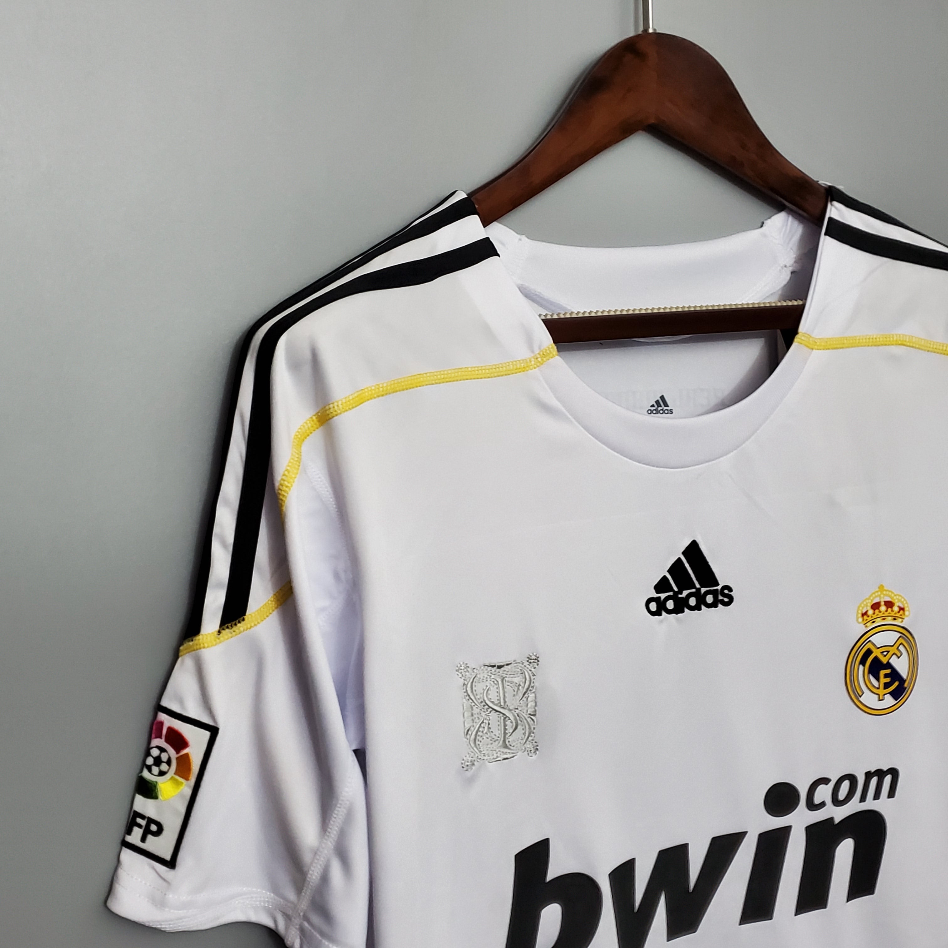 REAL MADRID I 09/10 HOMBRE (RETRO)
