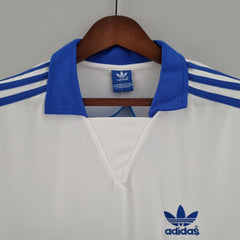 UNIVERSIDAD CATÓLICA I 1984 HOMBRE (RETRO)