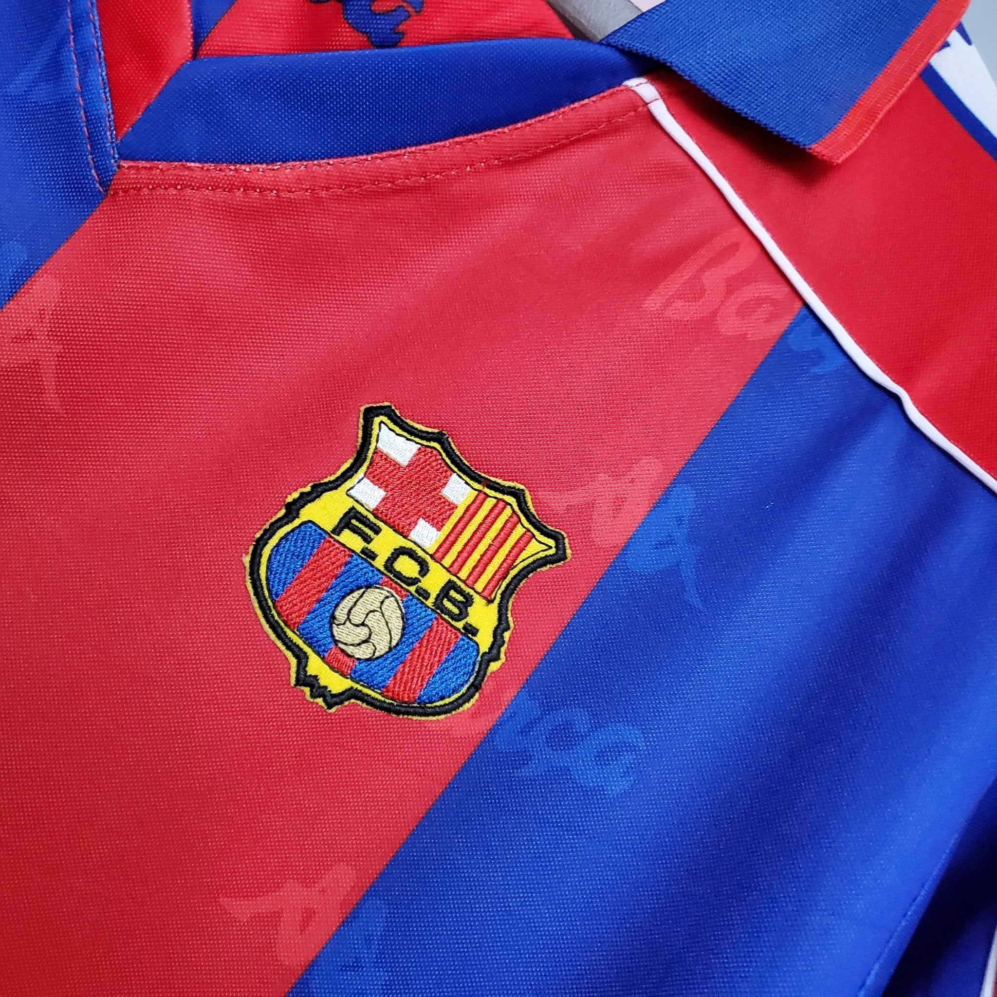 BARCELONA I 93/94 (RETRO) - Bota de Oro Tienda