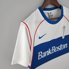 UNIVERSIDAD CATÓLICA I 2002 HOMBRE (RETRO)