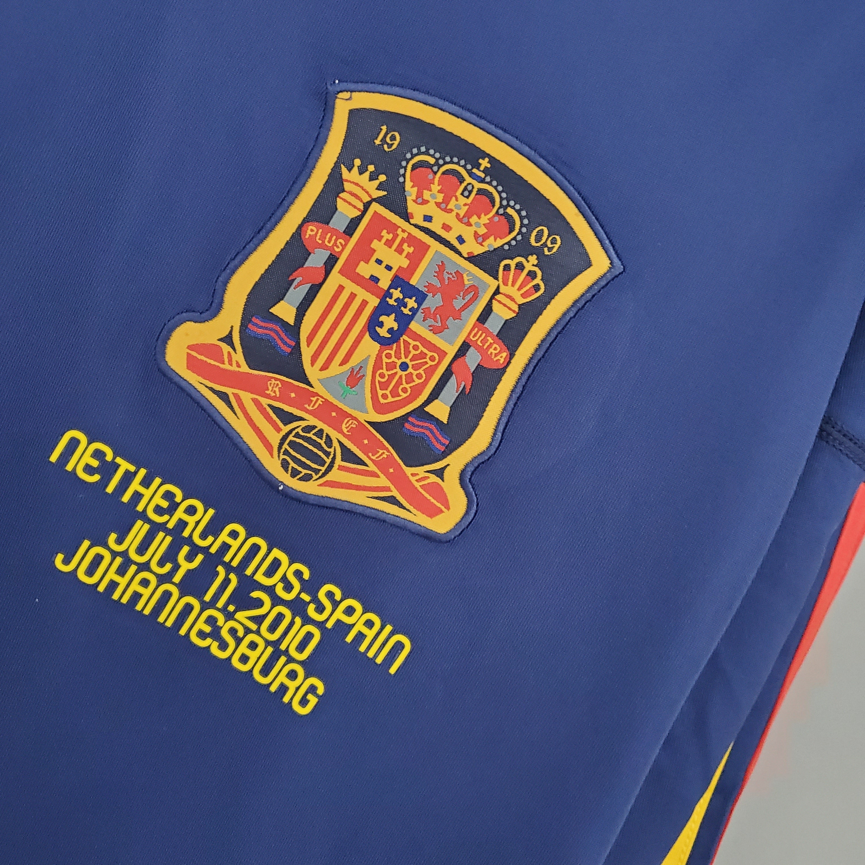 ESPAÑA ESPECIAL MUNDIAL 2010 HOMBRE (RETRO)