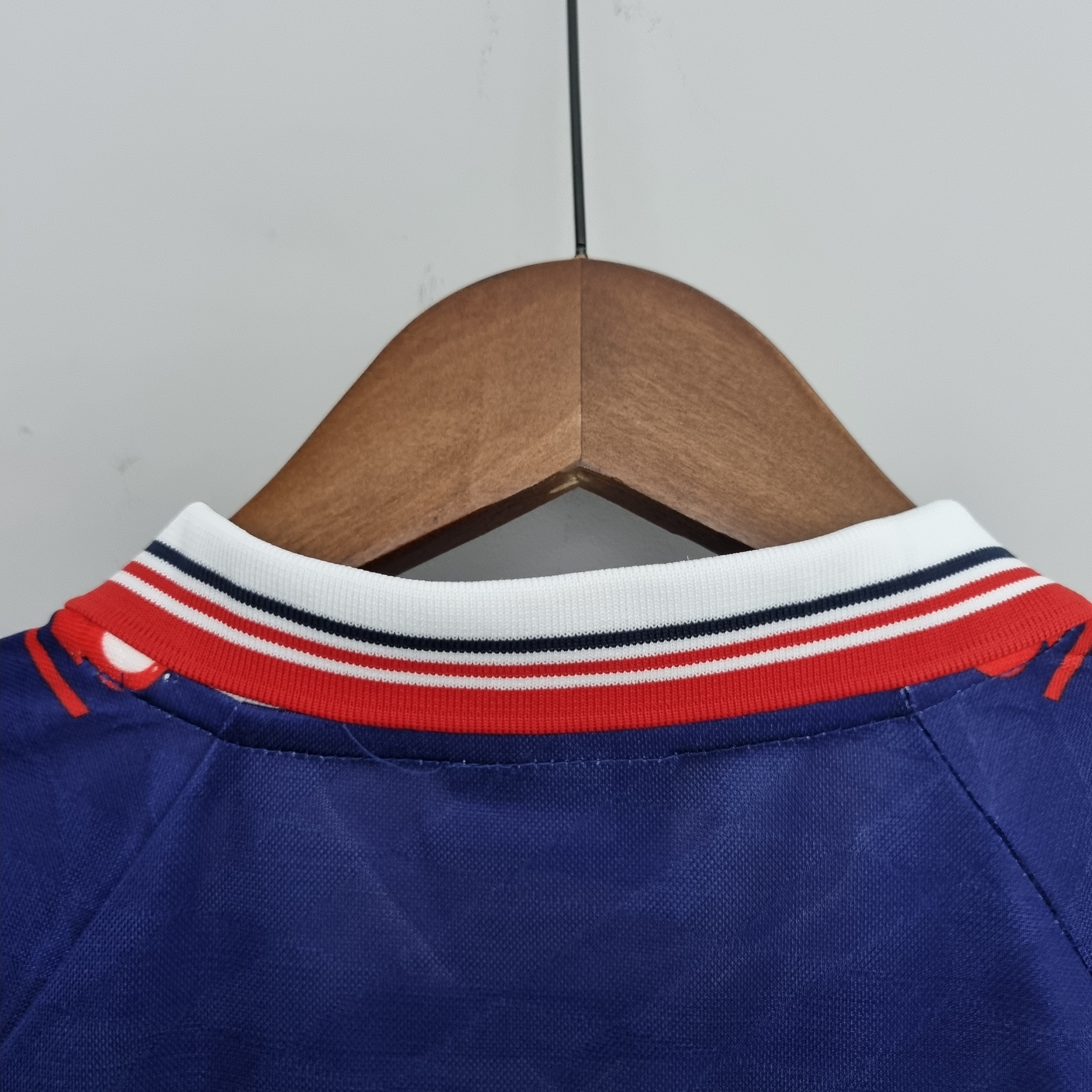UNIVERSIDAD DE CHILE I 96 HOMBRE (RETRO)