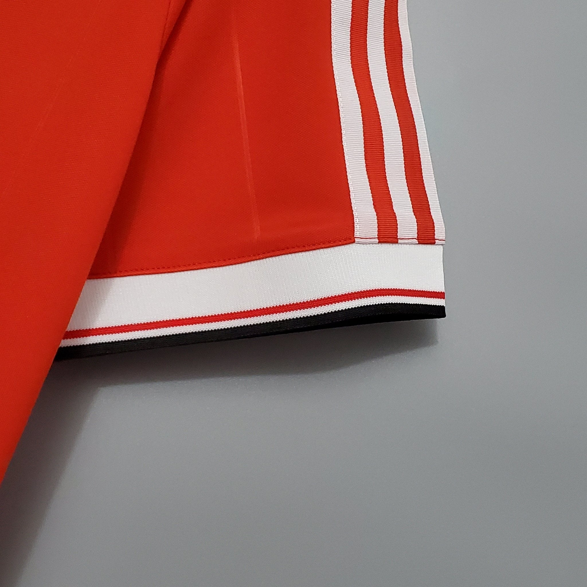 MANCHESTER UNITED I 1983 HOMBRE (RETRO) - Bota de Oro Tienda