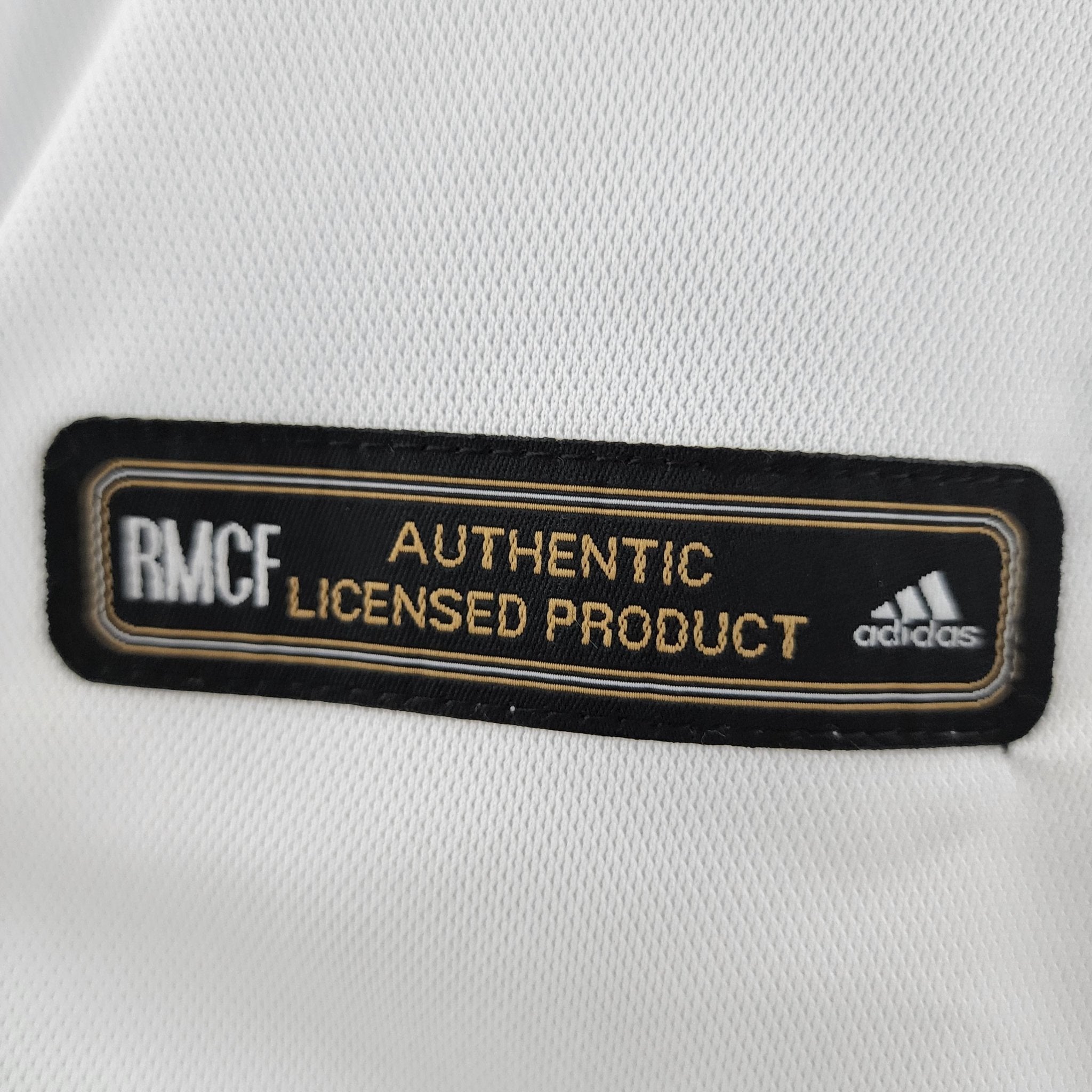 REAL MADRID 00/01 (RETRO) - Bota de Oro Tienda