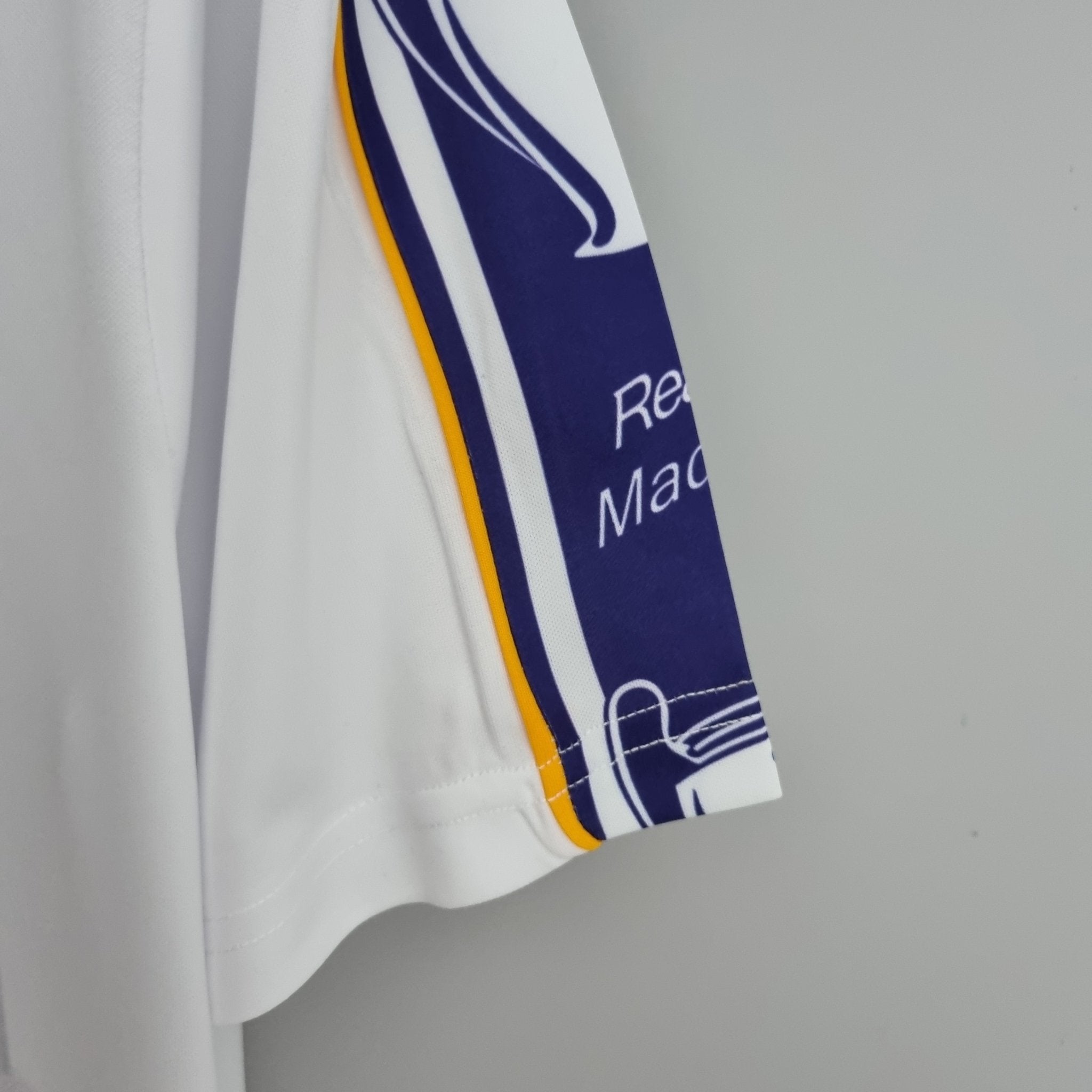 REAL MADRID I ESPECIAL 7 CHAMPIONS 97/98 (RETRO) - Bota de Oro Tienda